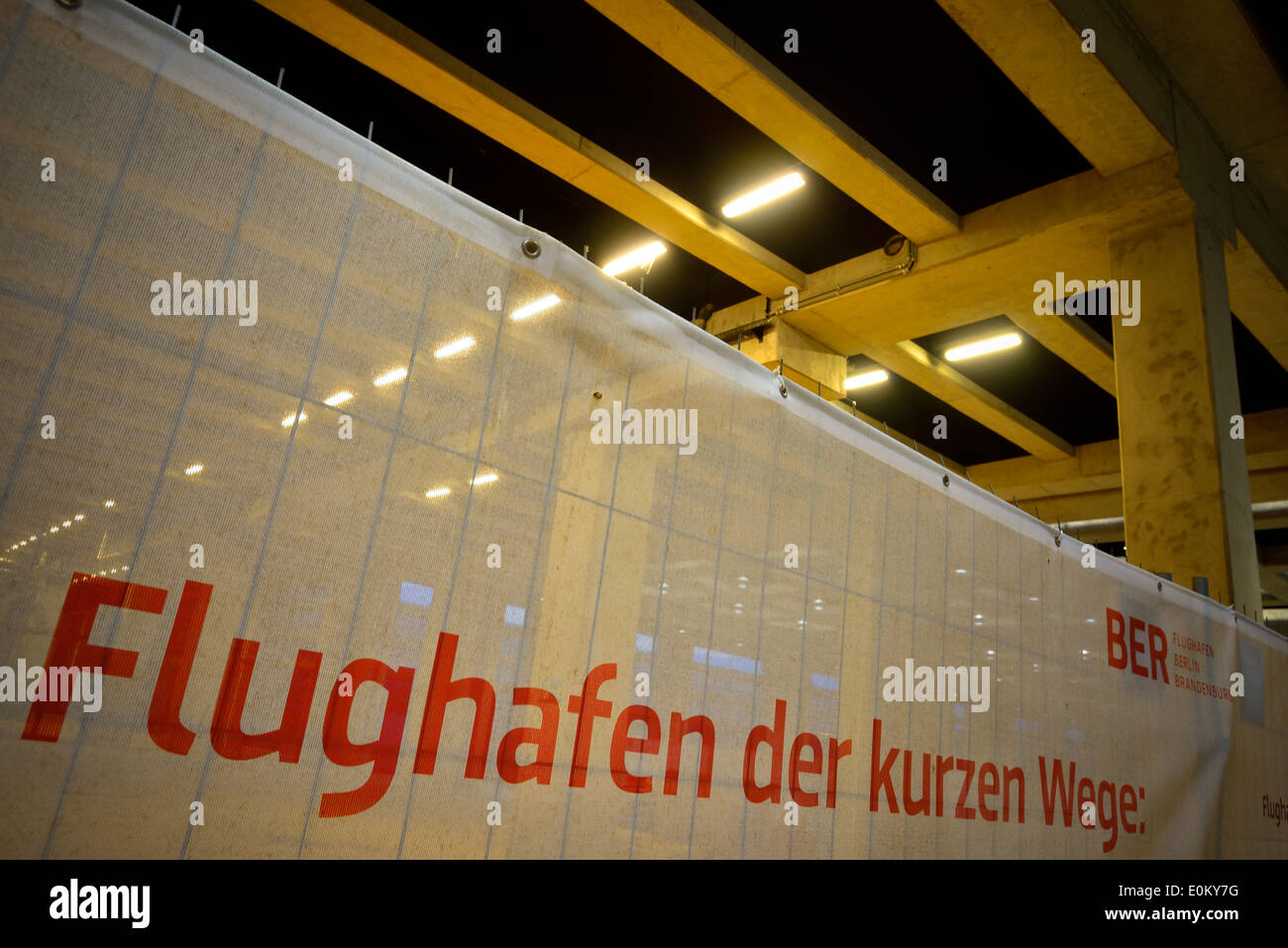 Berlin Brandenburg Airport (IATA: BER) ist der neue internationale Flughafen Berlin, Hauptstadt der Bundesrepublik Deutschland. Ursprünglich geplant im Jahr 2010 eröffnet werden, hat der Flughafen eine Reihe von Verzögerungen durch schlechte Konstruktion, Planung, Management und Durchführung angetroffen. -21 Stockfoto