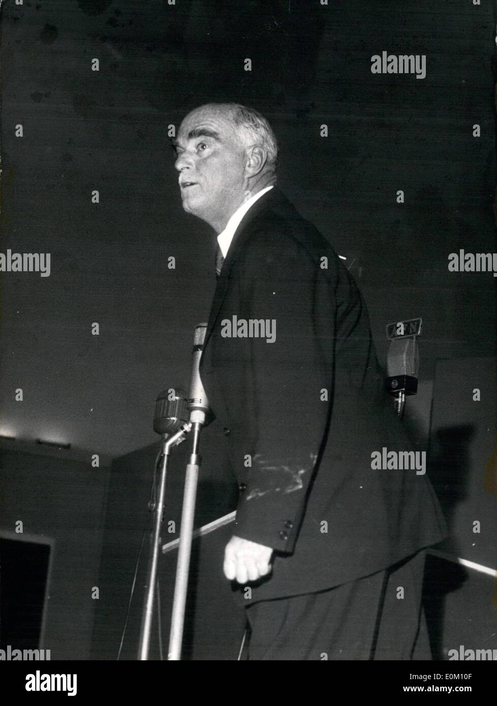 1. Januar 1953 - sechs Tipps für junge Autoren...... ...die berühmten amerikanischen Thornton Wilder im Amerika Haus München gab. Stockfoto