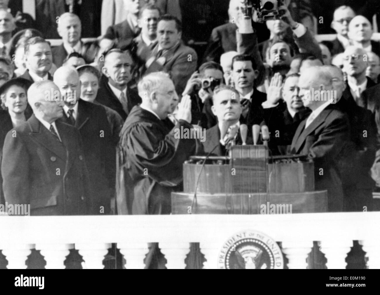Präsident Dwight D. Eisenhower ist ins Amt vereidigt. Stockfoto