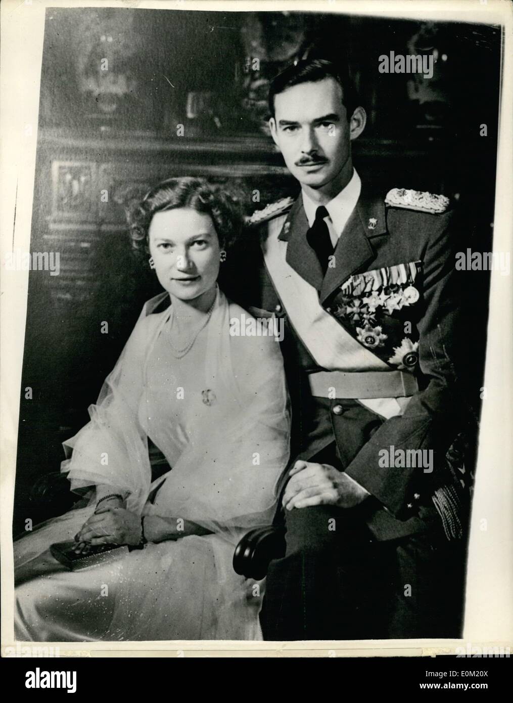 3. März 1953 - neues Bild Prinzessin Josephine Charlotte von Belgien und ihr Verlobter - Prinz Jean von Luxemburg. Phot zeigt Studie neue Prinzessin Josephine Charlotte von Belgien- und ihr Verlobter Prinz Jean von Luxemburg. Sie werden bald heiraten. Stockfoto