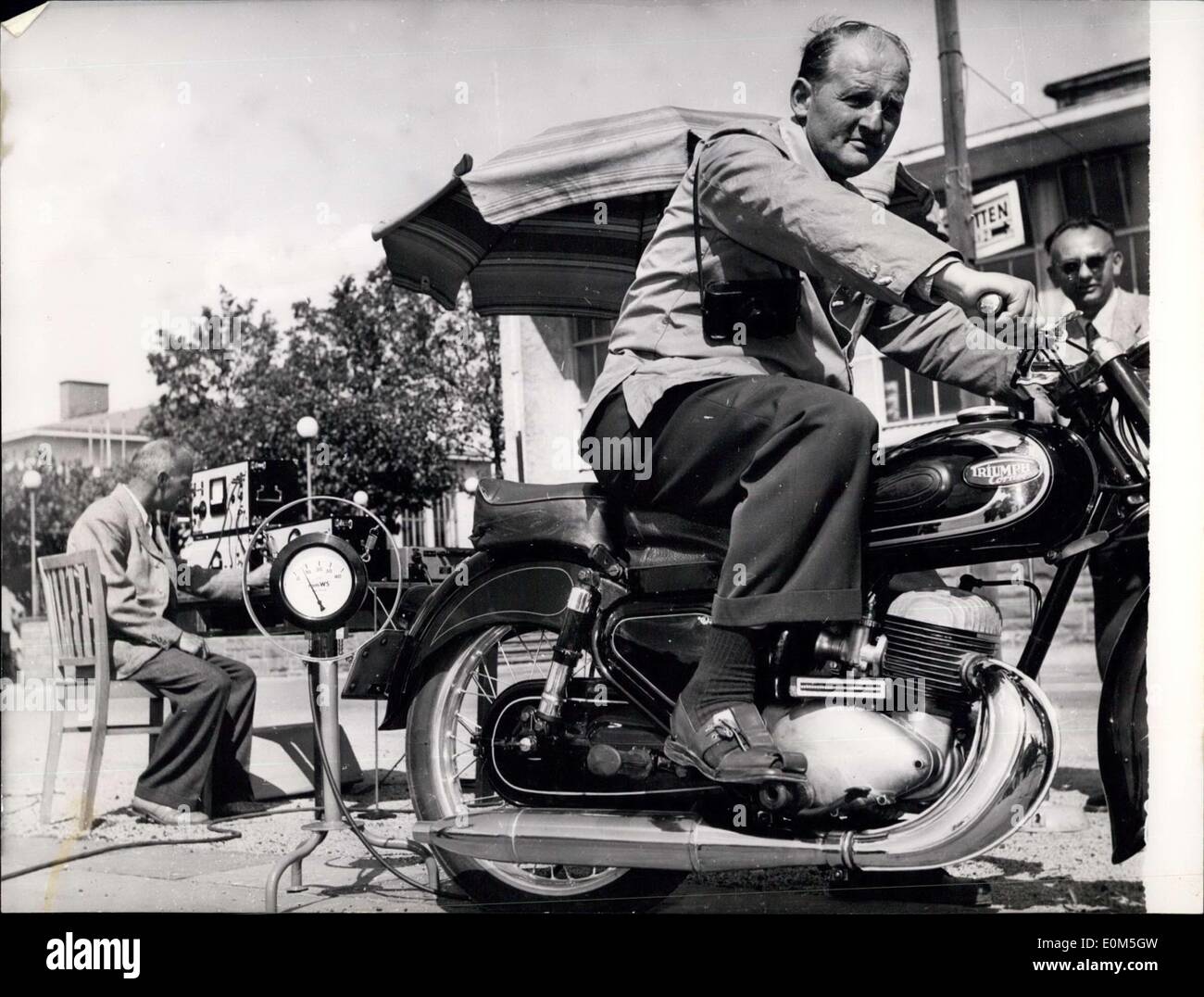 Schwarzer Triumph Motorrad Stockfotos und -bilder Kaufen - Alamy