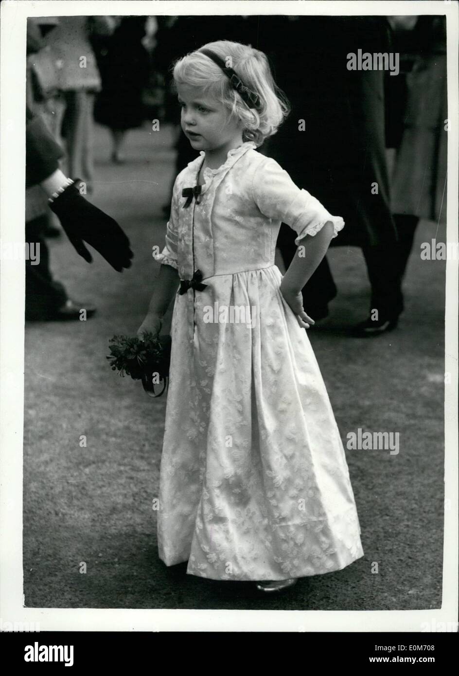 11. November 1953 - Gesellschaft Hochzeit in St. Margaret - Westminster. Arabella Churchill - Brautjungfer.: Die Hochzeit fand dieses Stockfoto