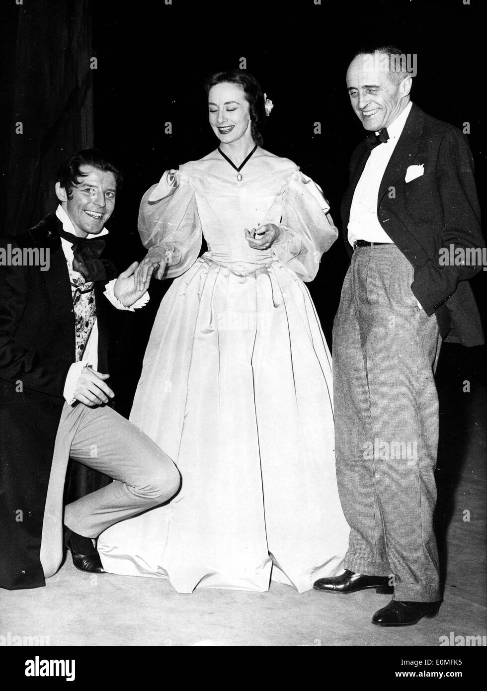 Rene Clair und Schauspieler am Set des Films "On 'Ne Badine Pas Avec l Amour" Stockfoto