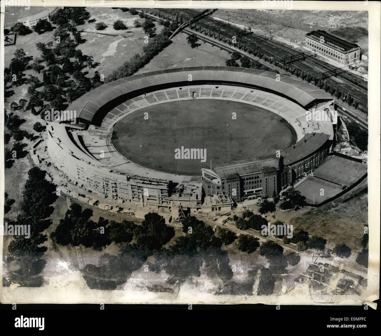 4. April 1956 - Stadion für die Olympischen Spiele 1956... Melbourne Cricket Ground. Hauptstadion der diesjährigen Olympischen Spiele Stockfoto