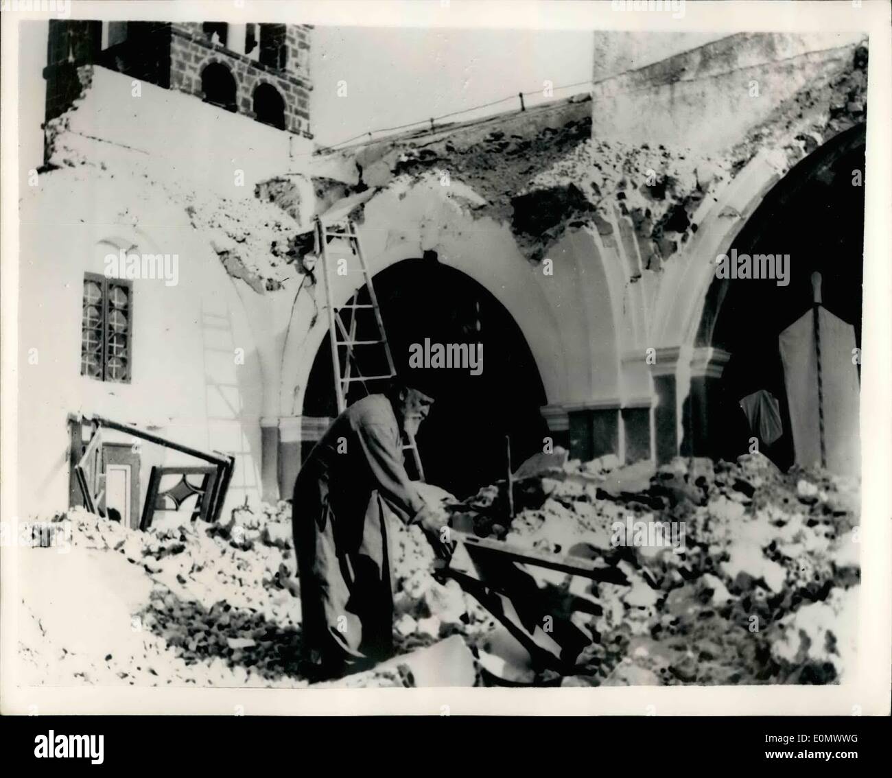 Erdbeben 1956 -Fotos und -Bildmaterial in hoher Auflösung – Alamy