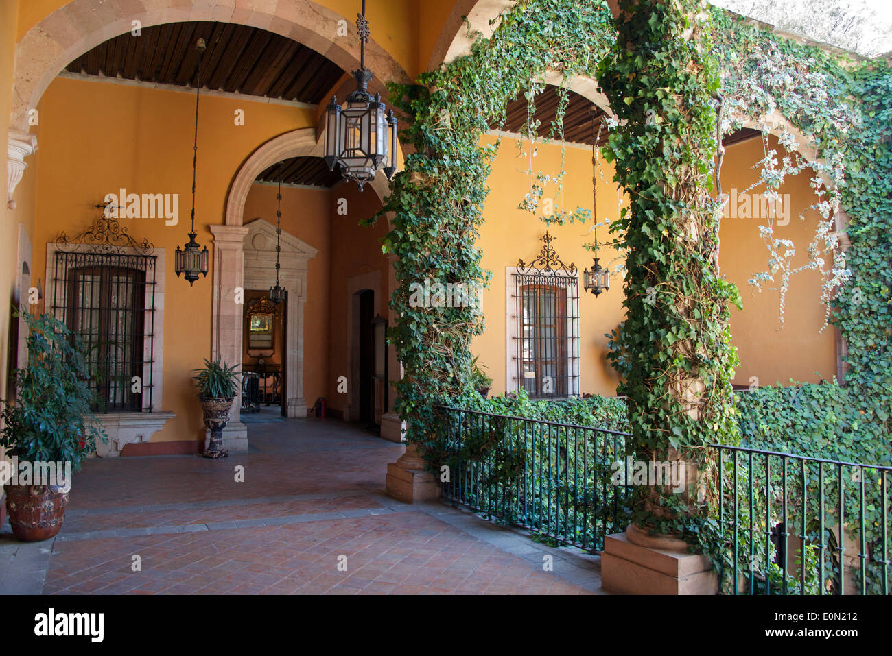 Veranda Hacienda San Gabriel de Barrera Guanajuato Mexiko Stockfoto