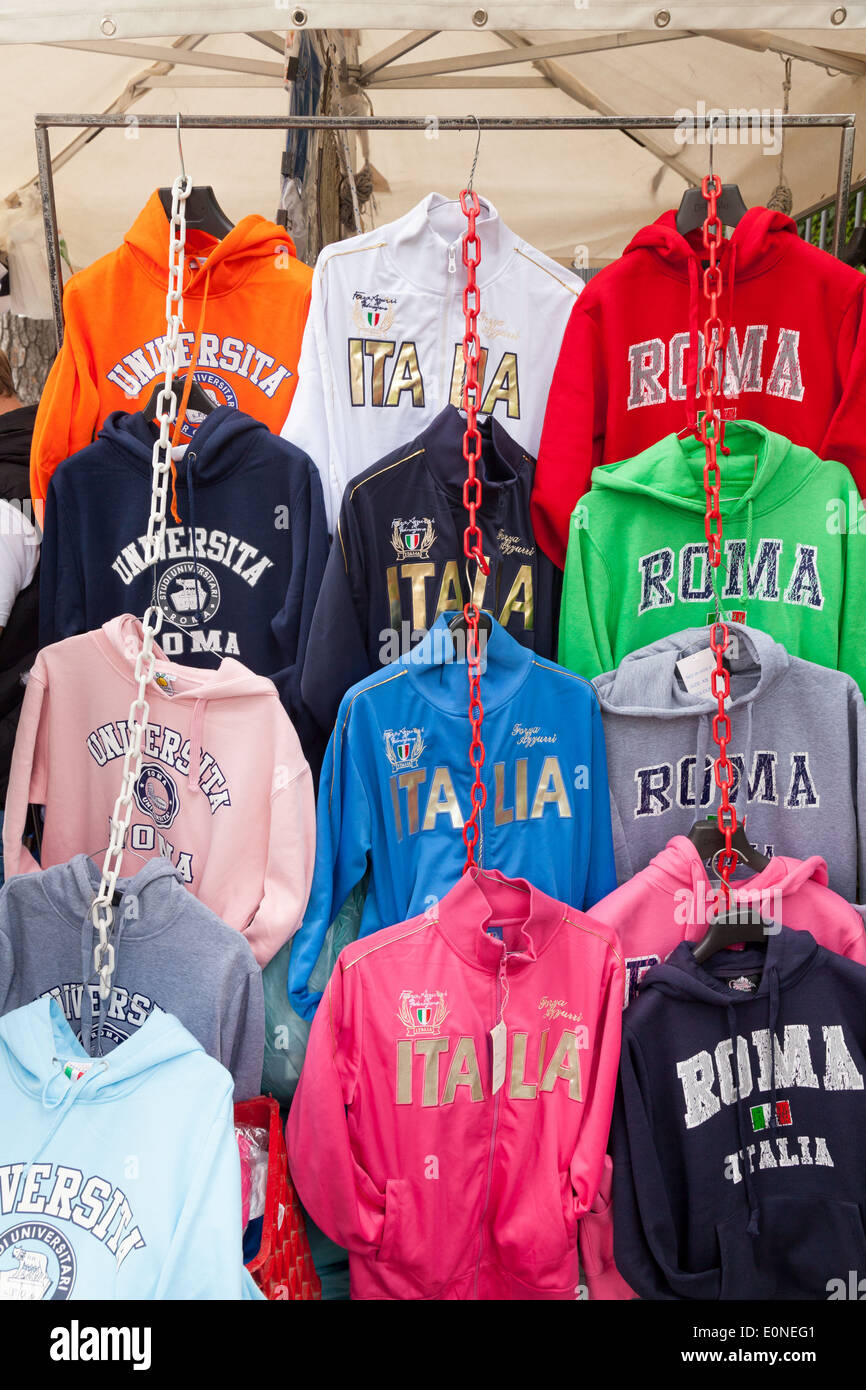 Rom Italien-Shirts zum Verkauf als Geschenke und Souvenirs, Rom, Italien Europa Stockfoto