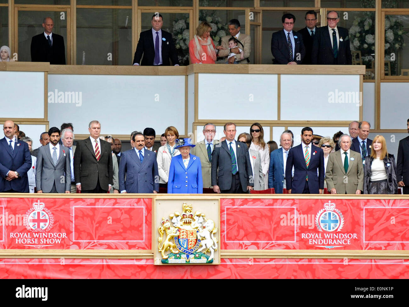 Windsor, UK. 16. Mai 2014. Windsor Horse Show, Ihre Königliche Hoheit die Königin und König des Königreichs Bahrain in der Burg-Arena-Kredit: Julie Badrick/Alamy Live-Nachrichten Stockfoto