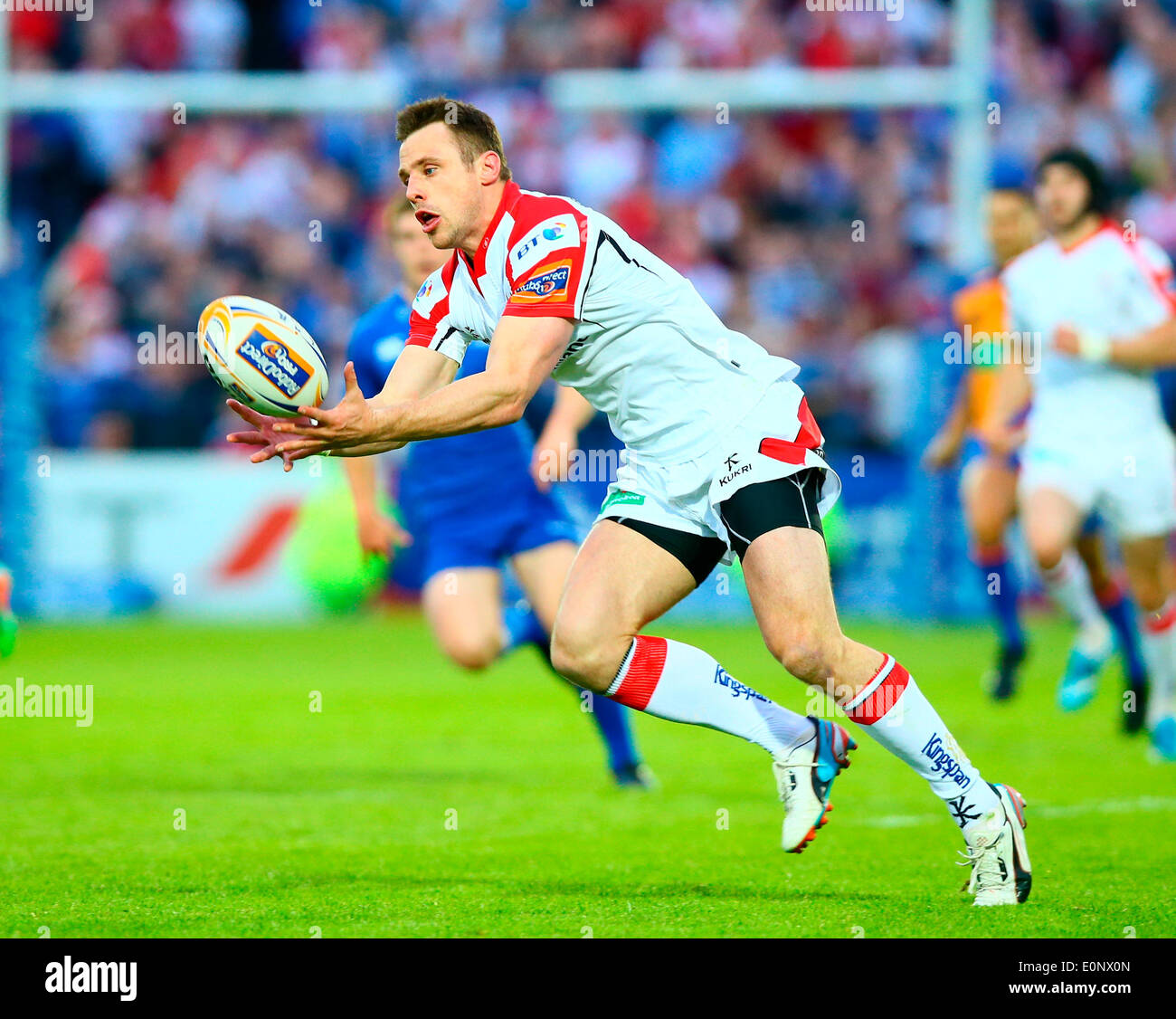 Dublin, Irland. 17. Mai 2014. Tommy Bowe (Ulster) geht an um den Ball zu fangen, während die RaboDirect Pro12 Semi Finale zwischen Leinster und Ulster in der RDS Arena. Bildnachweis: Aktion Plus Sport/Alamy Live-Nachrichten Stockfoto