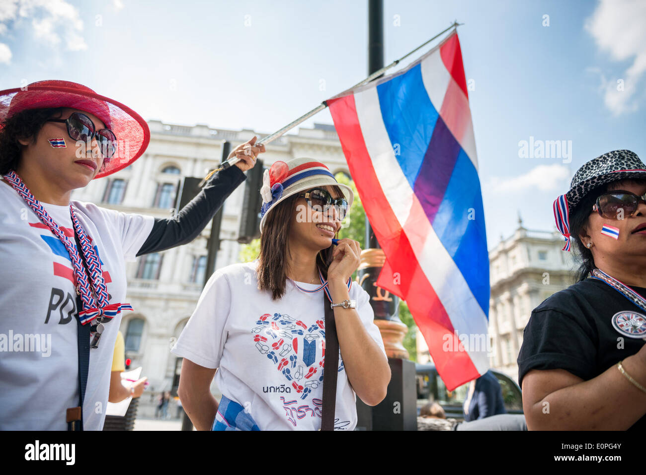 London, UK. 18. Mai 2014. Thai Anti-Regierungs-Proteste in London Credit: Guy Corbishley/Alamy Live News Stockfoto