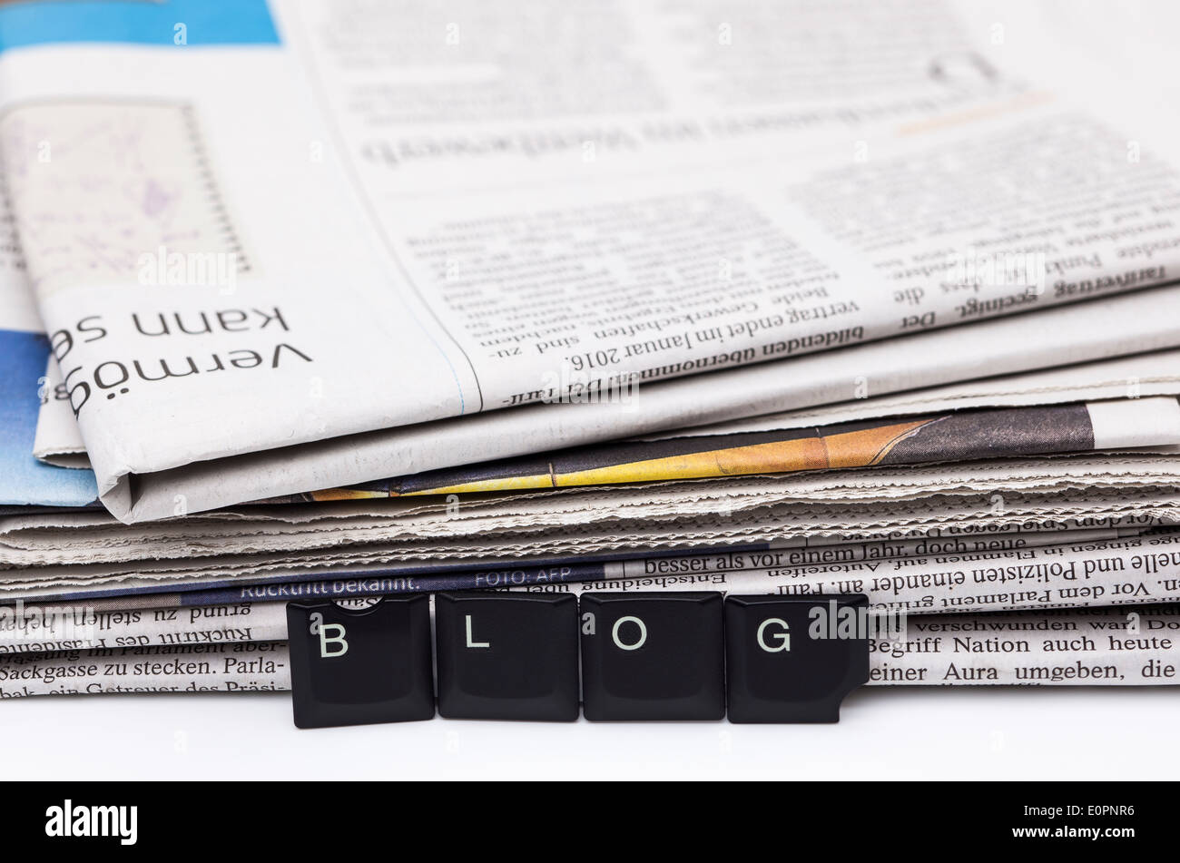 Stapel von Zeitungen und Blogs Stockfoto