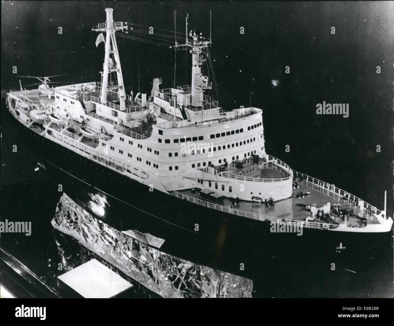 12. Dezember 1957 - Modell der sowjetischen Atom-Eisbrecher 1:30: dieses Modell aus 50 000 Stücke, erscheint im Jahr 1958 in Brüssel. Ich Stockfoto