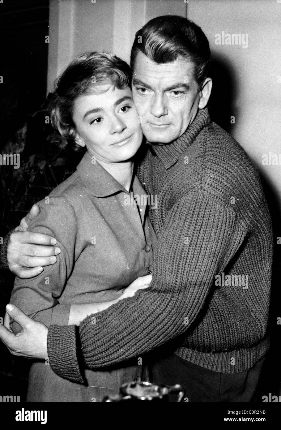 Jean Marais und Danièle Delorme in einer Szene aus "Hat jeden Tag sein Geheimnis" Stockfoto