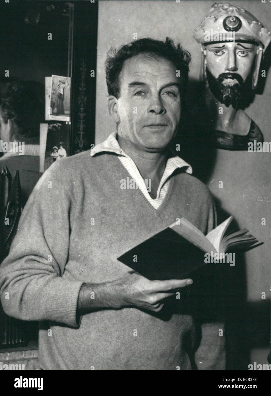 11. November 1957 - Favorit für einen der großen literarischen Preise: Foto zeigt Christian Maigret, Autor von '' Carrefour Des Einsamkeiten:, einer der Kandidaten für einen der berühmten Literray-Preise die im Dezember vergeben werden. Stockfoto