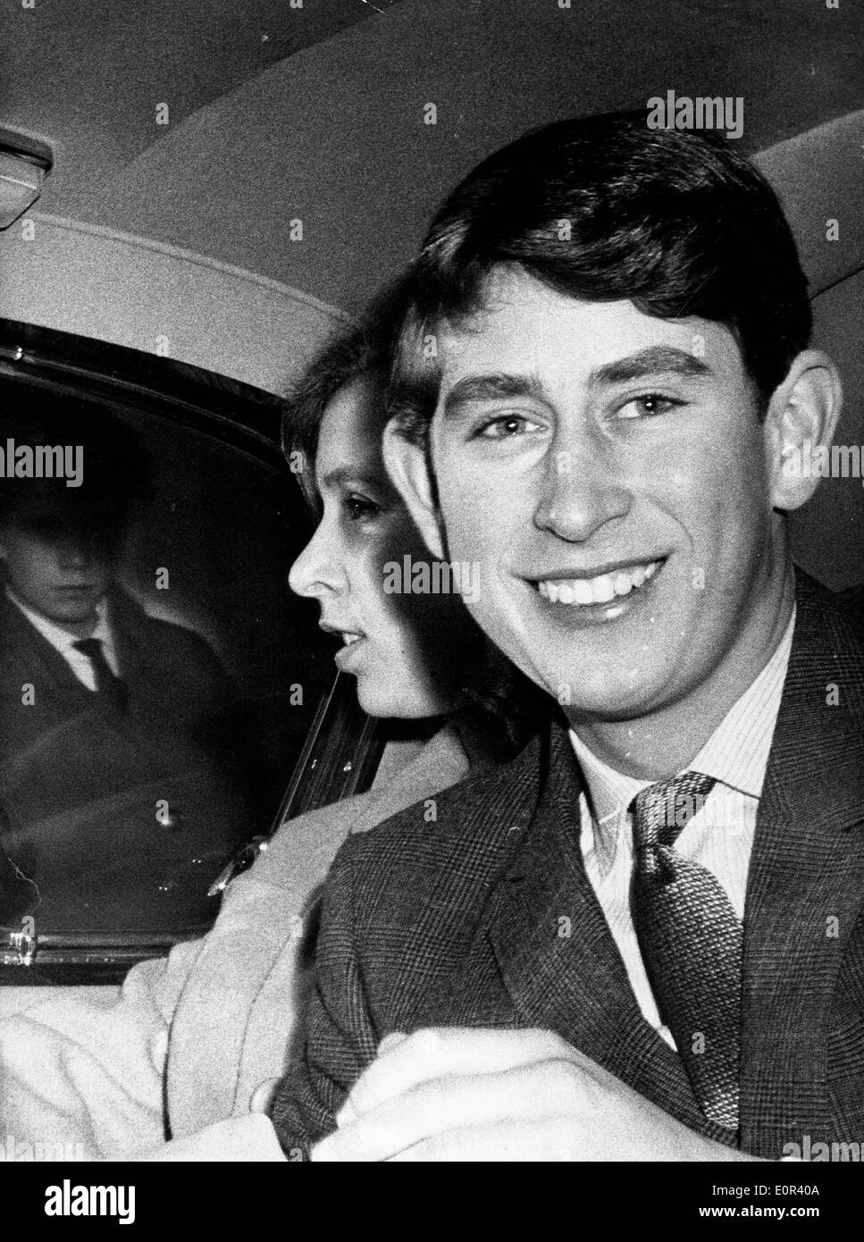 Prinz Charles und Prinzessin Anne verlassen für die Schule in Australien Stockfoto