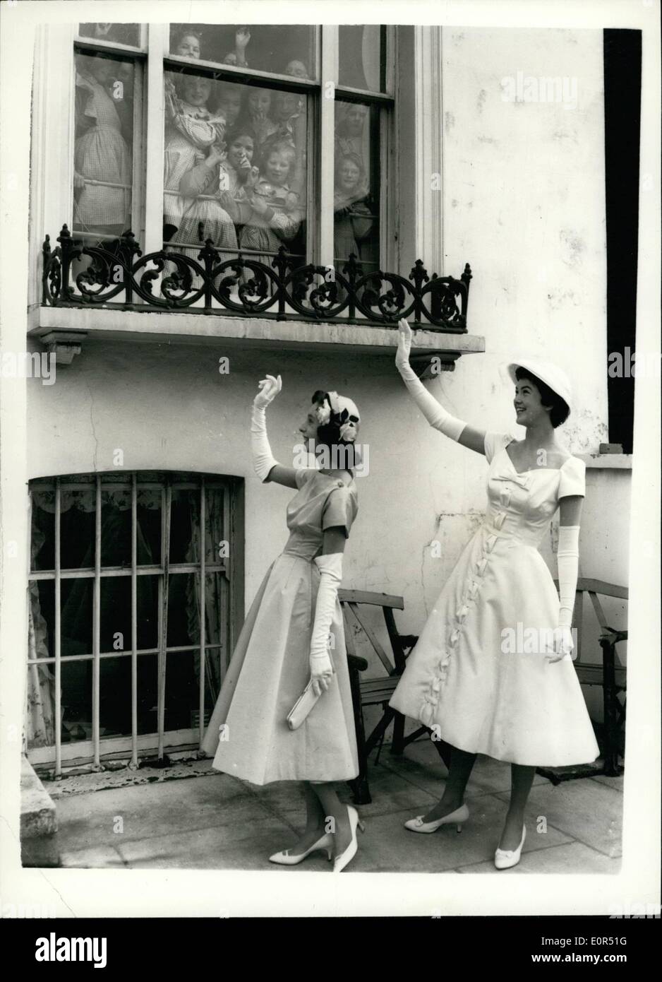 3. März 1958 - ELPRIDA N geht an T1 Palast. ISIXSTO. E-FOTOSHOWS: - MISS ELPRIDA DEN Nichte von - Sichten Anthony Eden, die Teache Stockfoto