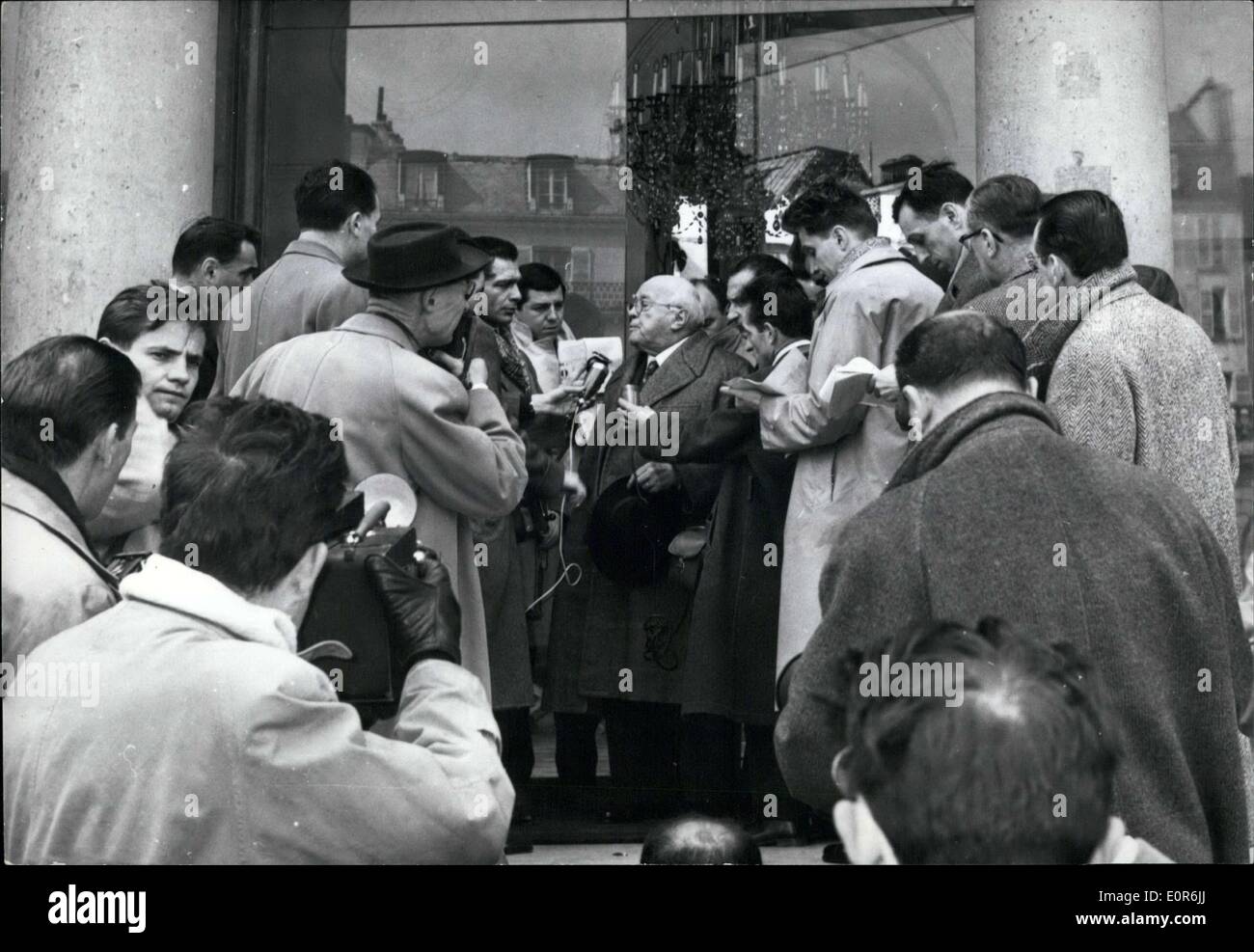 16. April 1958 - Albert Sarrault Ankunft im Elysée-Palast Stockfoto