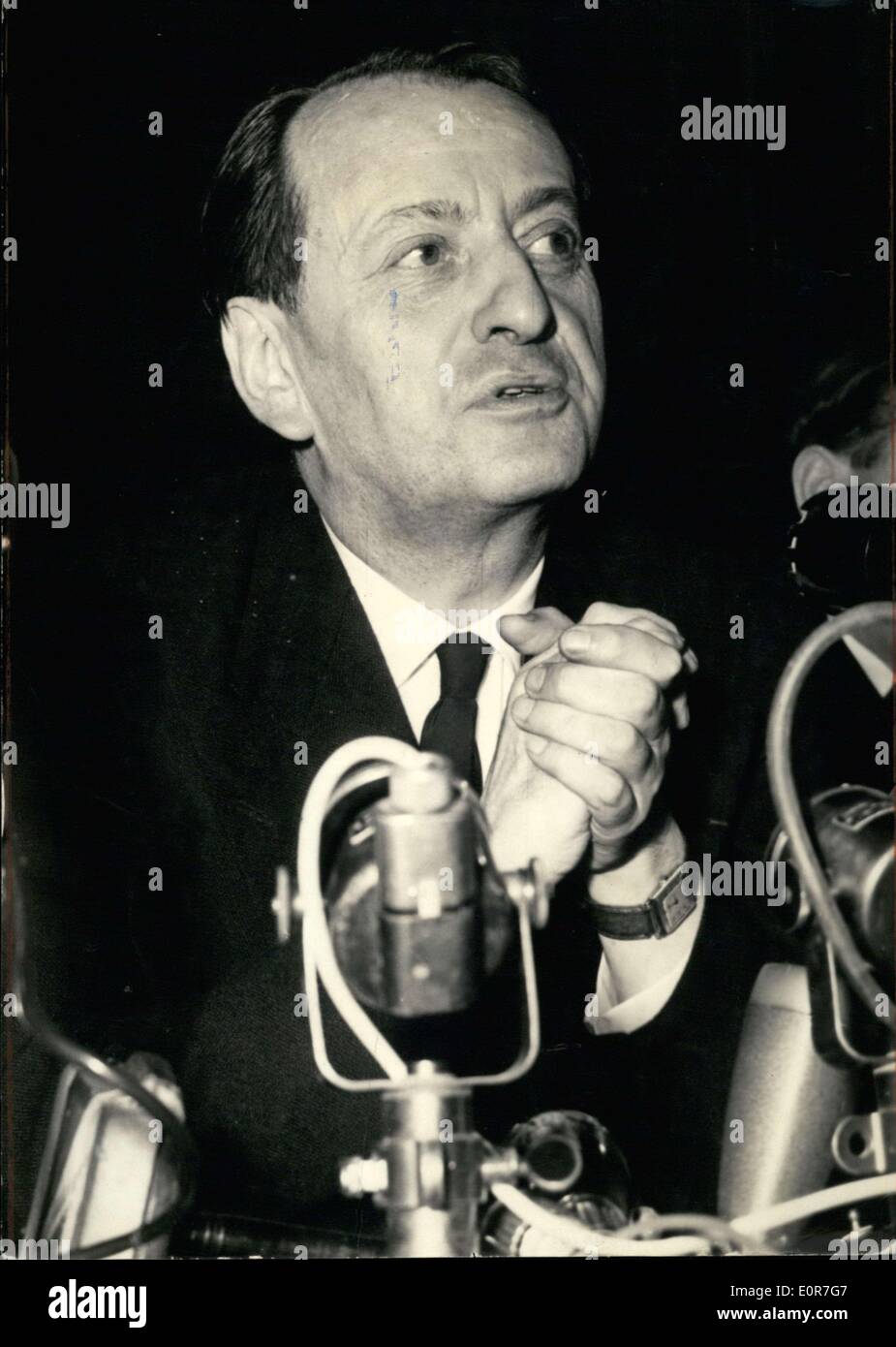 24. Juni 1958 - André Malraux während seiner Pressekonferenz Stockfoto