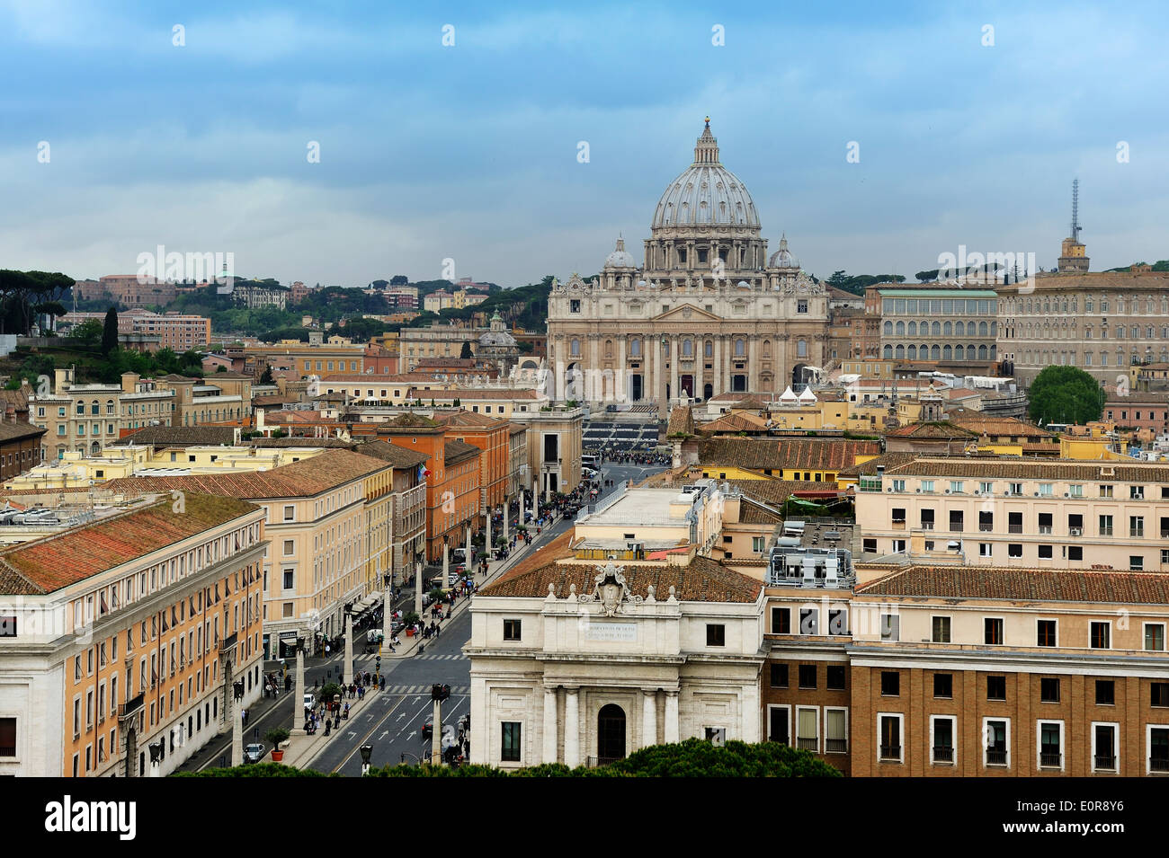 die Aussicht vom Castel St. Angelo in Richtung Vatikanstadt, Rom, Italien Stockfoto