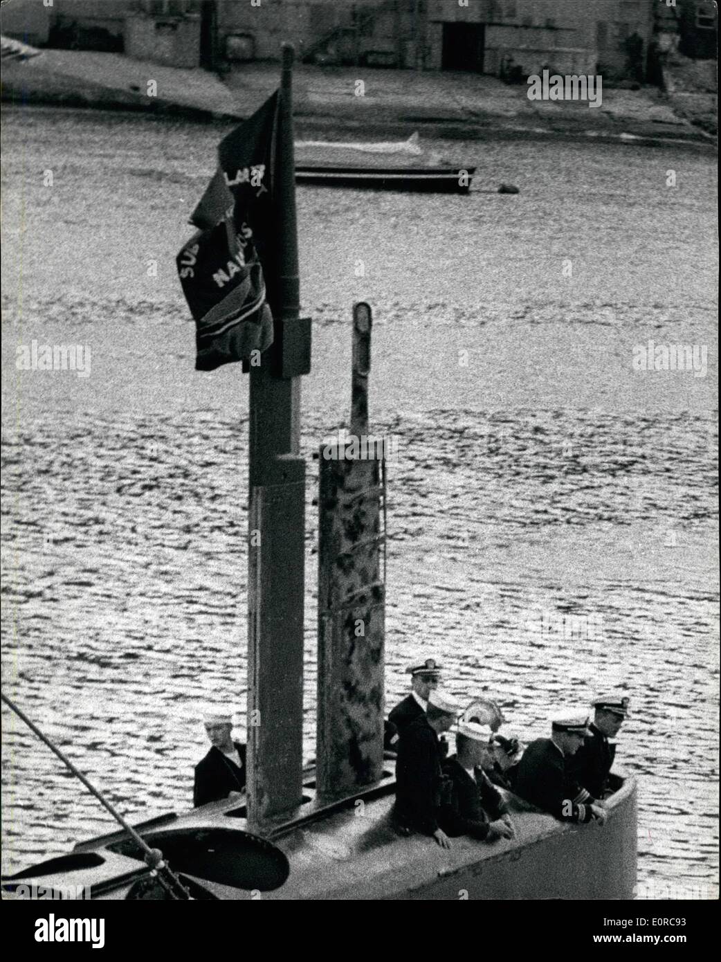 12. Dezember 1958 - kam der US Nuclear Powered Sub aus Reise unter dem Nordpol-in Portland.  PICT Stockfoto