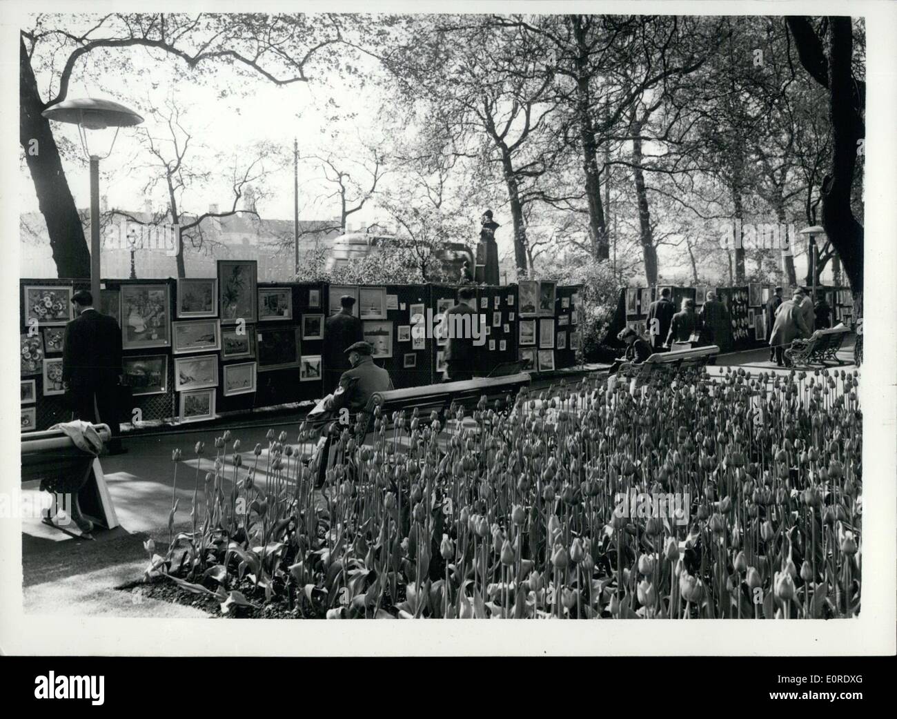 4. April 1959 - die jährliche der Gemälde am Victoria Embankment Schaugärten: für das 12. Jahr in Folge der London-Land Stockfoto
