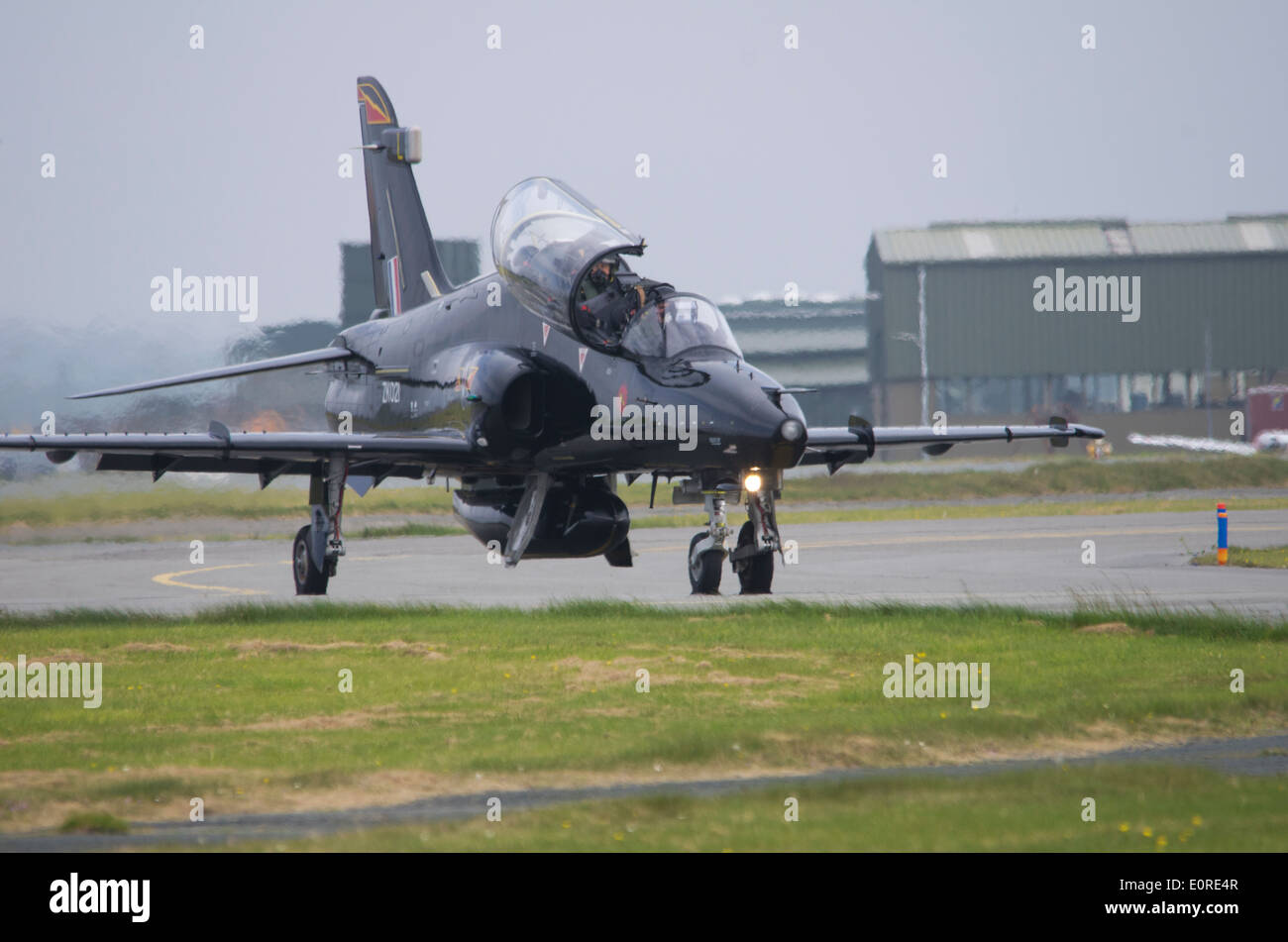 Eine Hawk des Rollens bei RAF Valley. Stockfoto