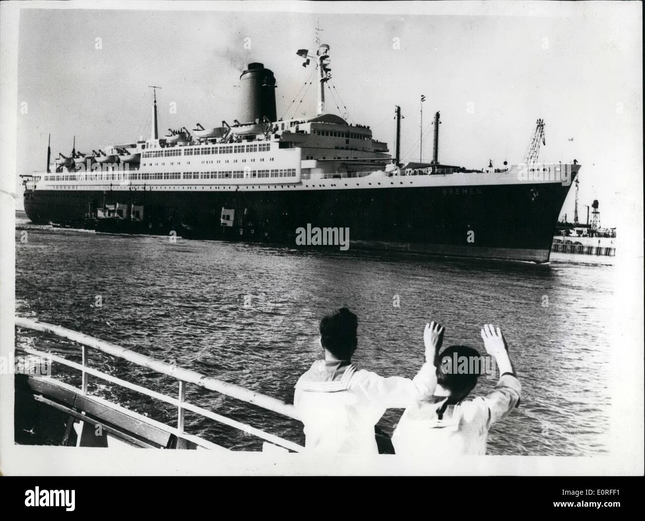 5. Mai 1959 - beginnt der T.S. Bremen auf ihren Maiden Voyage. Ansicht der Bremer T.S. 32.000 Tonnen Norddentchen Lloyd Li Stockfoto