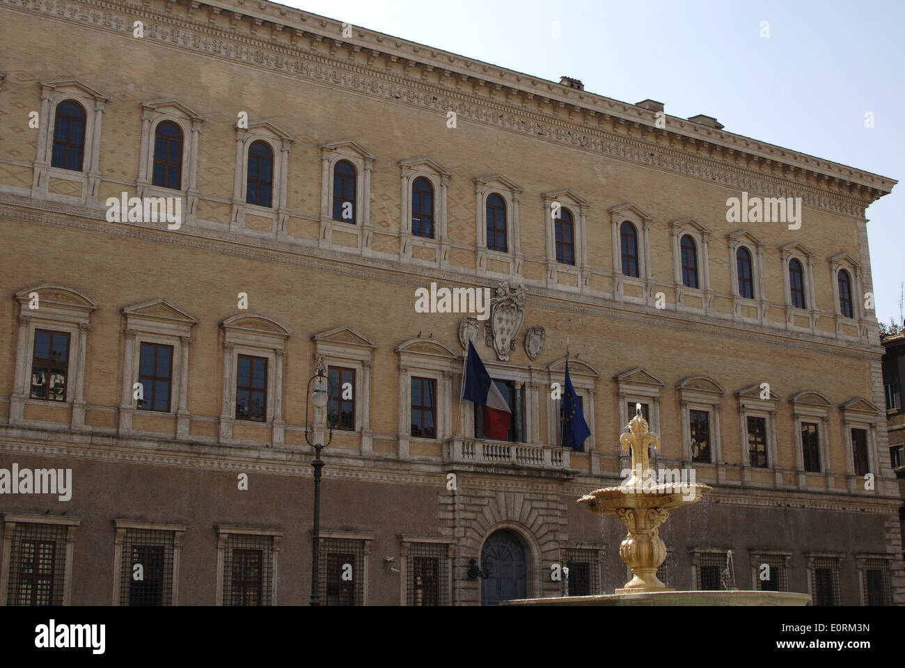 Italien. Rom. Palazzo Farnese. Hochrenaissance. Es wurde im Jahre 1517 der Farnese-Familie entwickelt. Fassade. Stockfoto