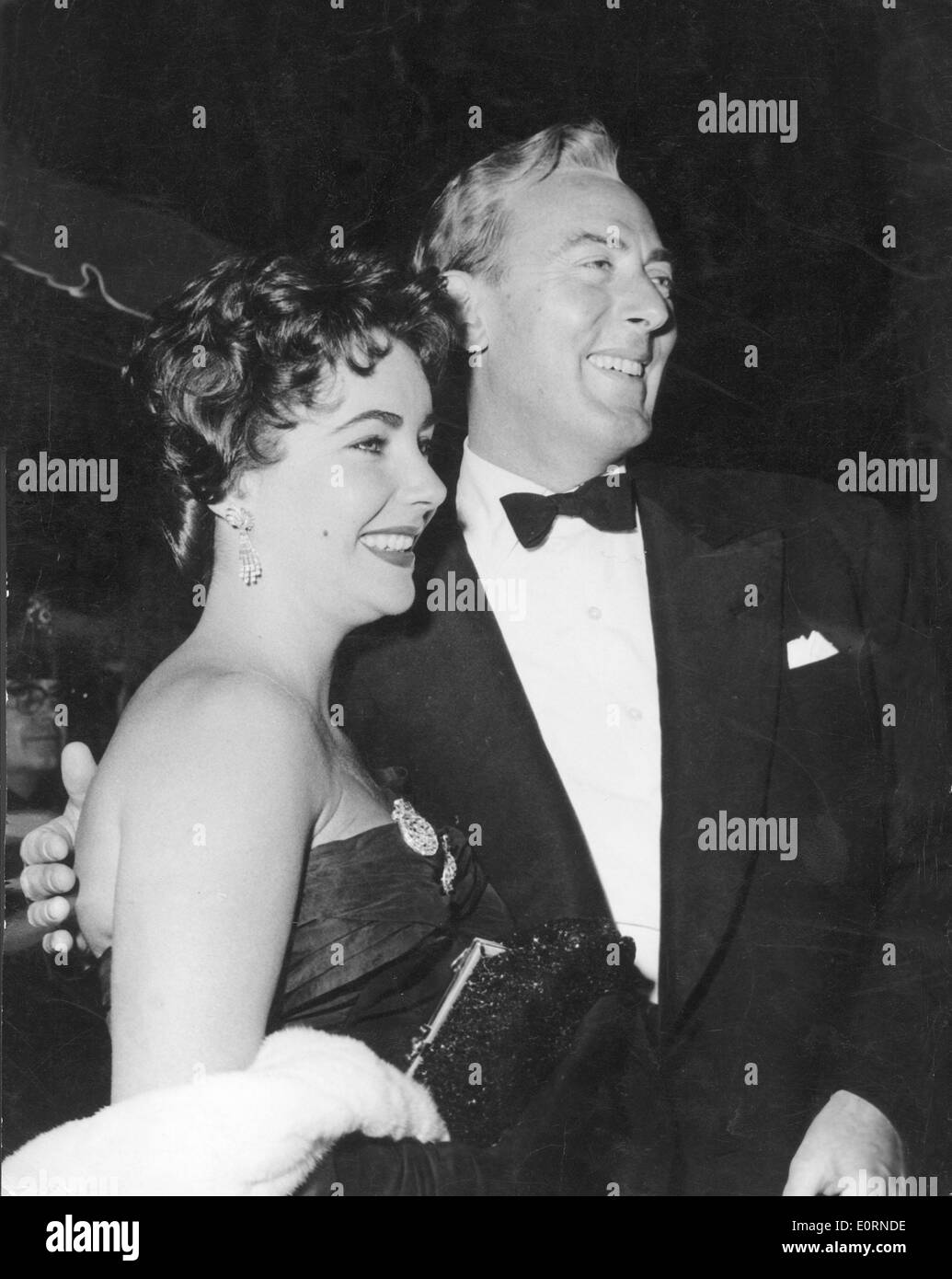 Elizabeth Taylor mit Ehemann Michael Wilding bei einer Veranstaltung Stockfoto