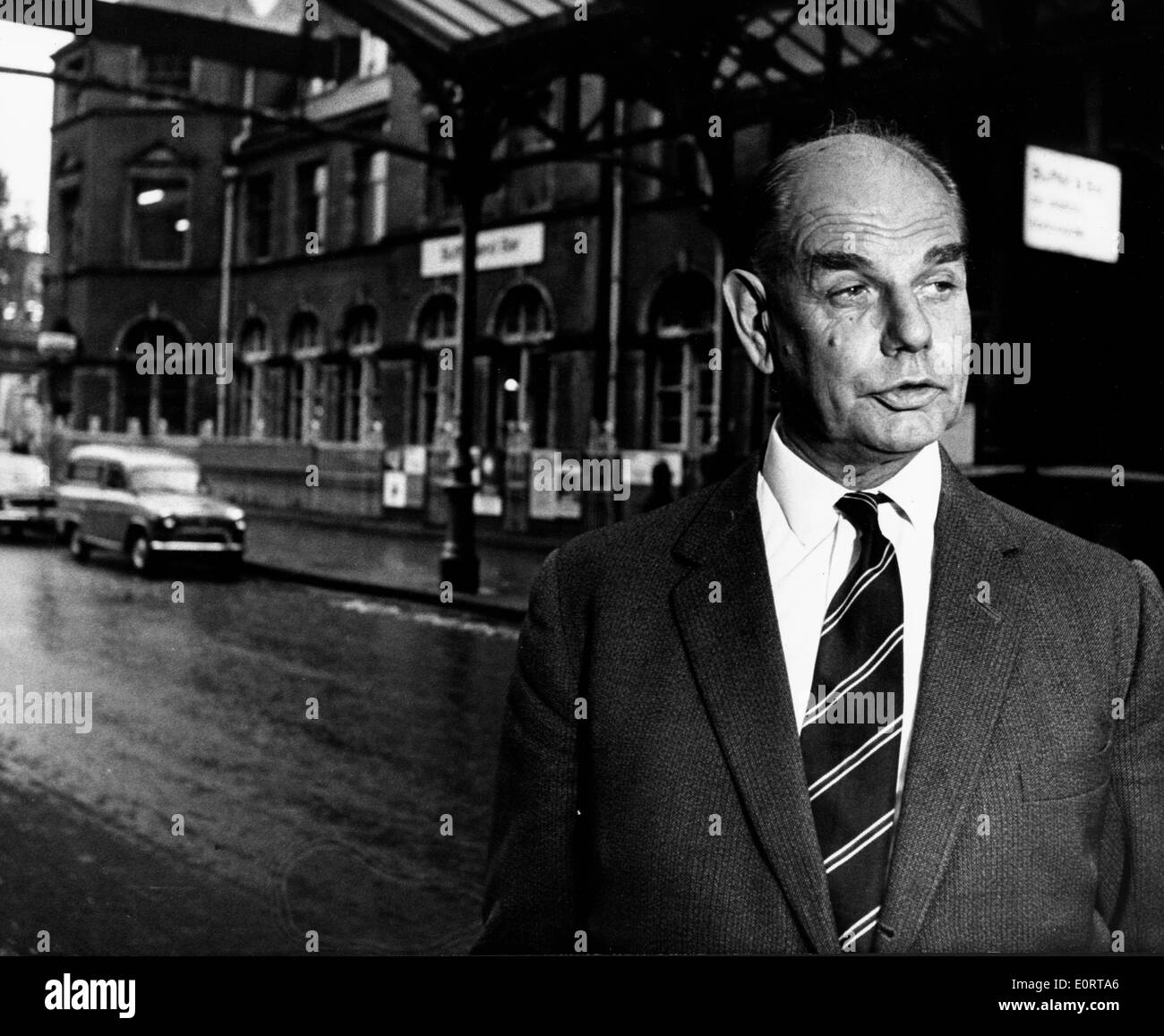 Bahn-Manager Gerry Fienes in den Ruhestand Stockfoto