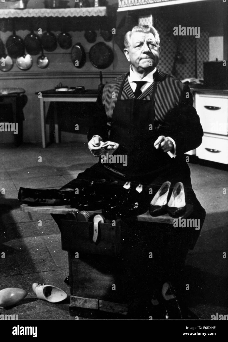 Schauspieler Jean Gabin in Szene aus "Monsieur" Stockfoto