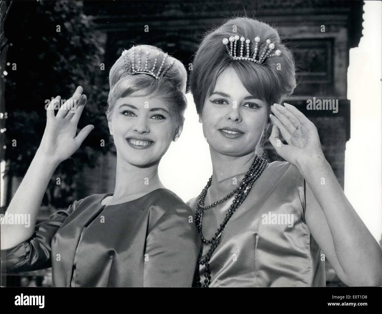 16. Juni 1960 - Rossi wird Frankreich in Miss-Universe-Wahl im Juli in Miami vertreten. Normand wird Frankreich in der internationale Schönheitswettbewerb in Long Beach im August vertreten. Stockfoto