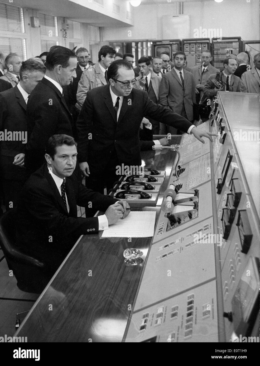 Fußball-Trainer Robert Galley in der Presse box Stockfoto