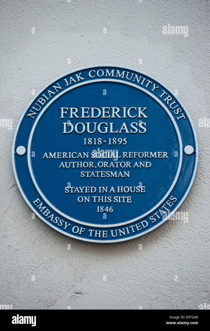 Nubian Jak blaue Plakette markiert eine Heimat der amerikanischen Reformer und Staatsmann Frederick Douglass, Chelsea, London, England Stockfoto