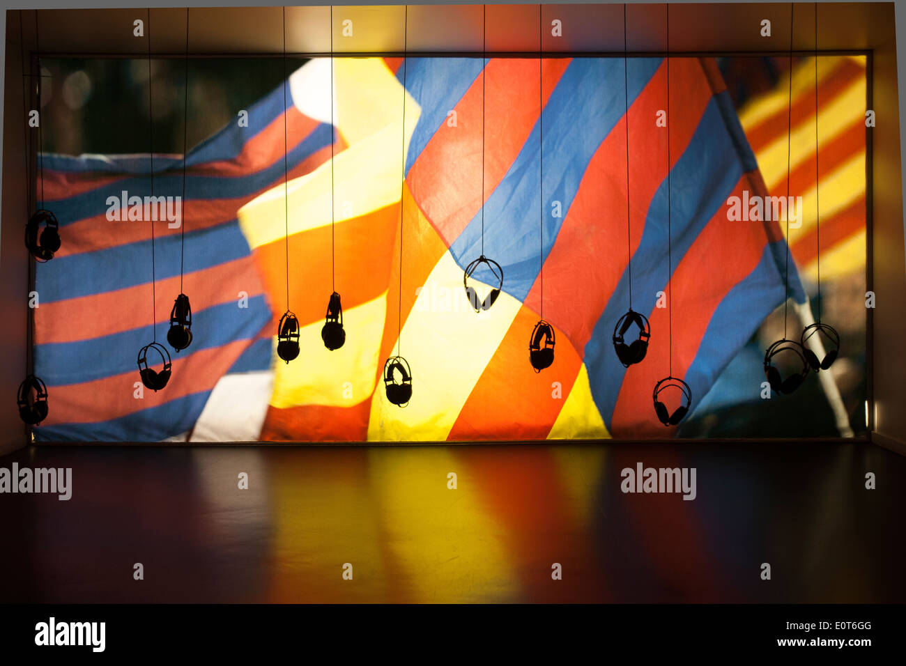 Kopfhörer im Museum der Football club Barcelona Stockfoto