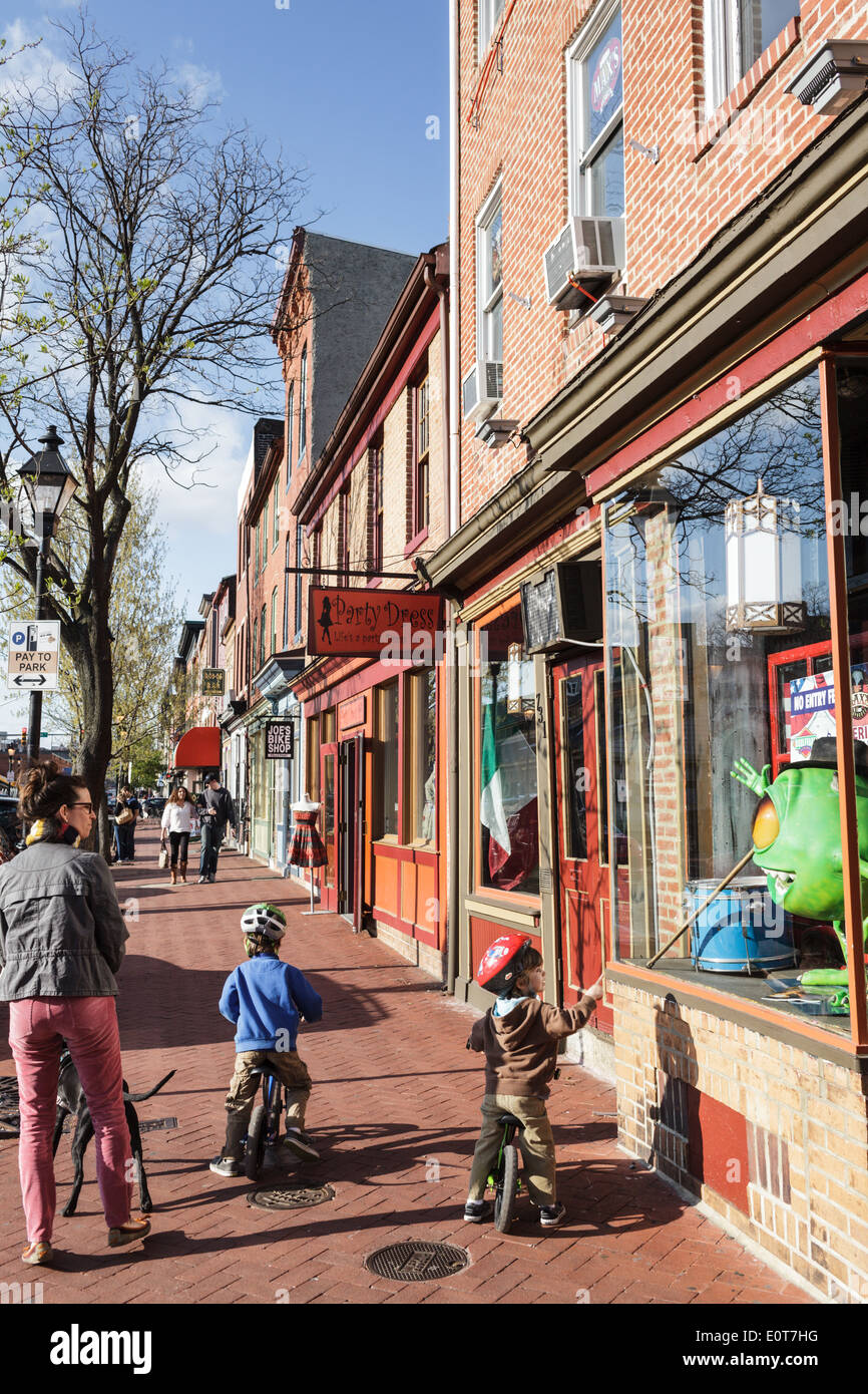 Shopping am Broadway, Fells Point, Baltimore, Maryland, USA Stockfoto