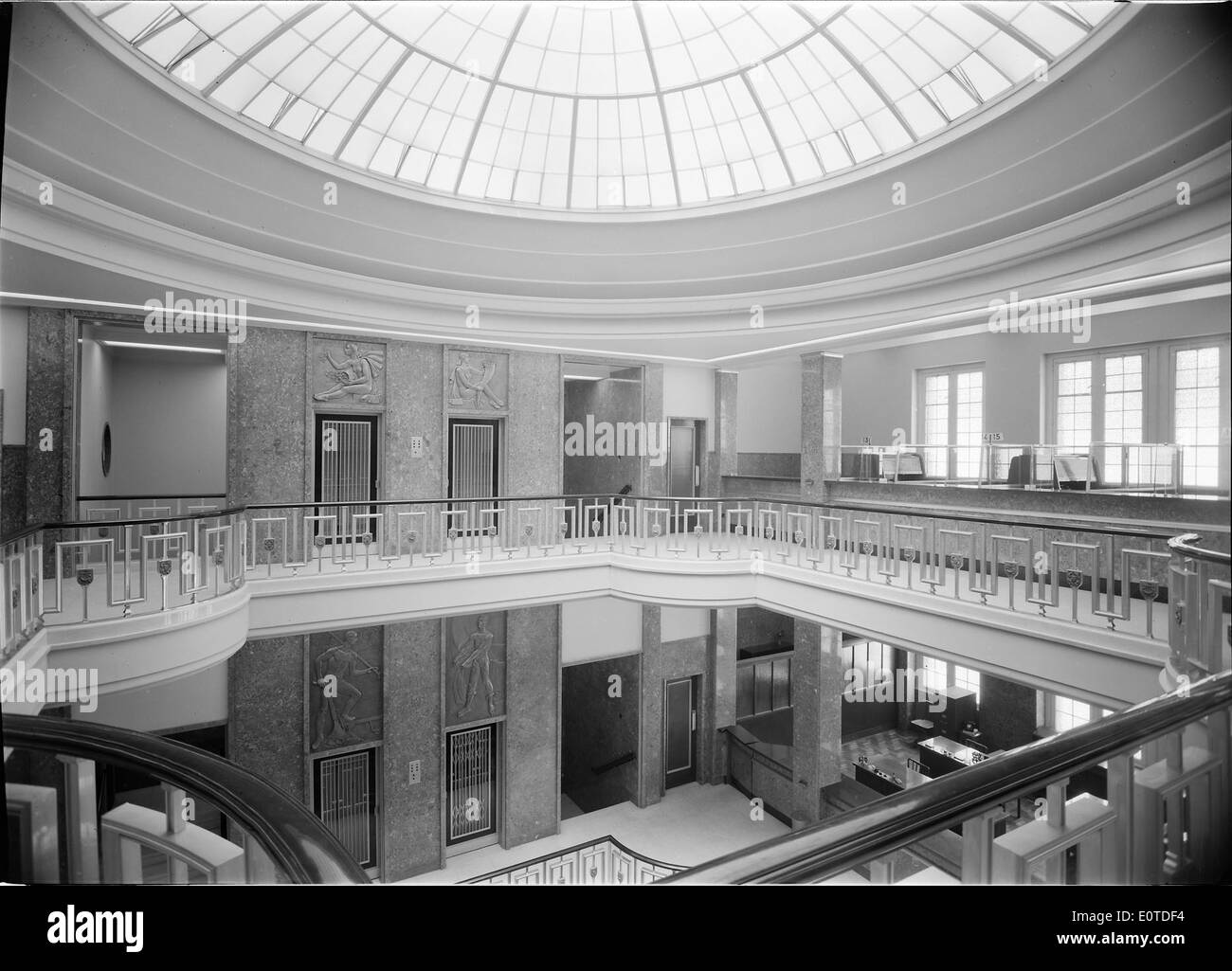 Die Banco Lisboa & Acores war eine prominente Bank in Portugal und trug maßgeblich zum Finanzdienstleistungssektor bei. Sie spielte eine entscheidende Rolle bei der wirtschaftlichen Entwicklung des Landes. Stockfoto