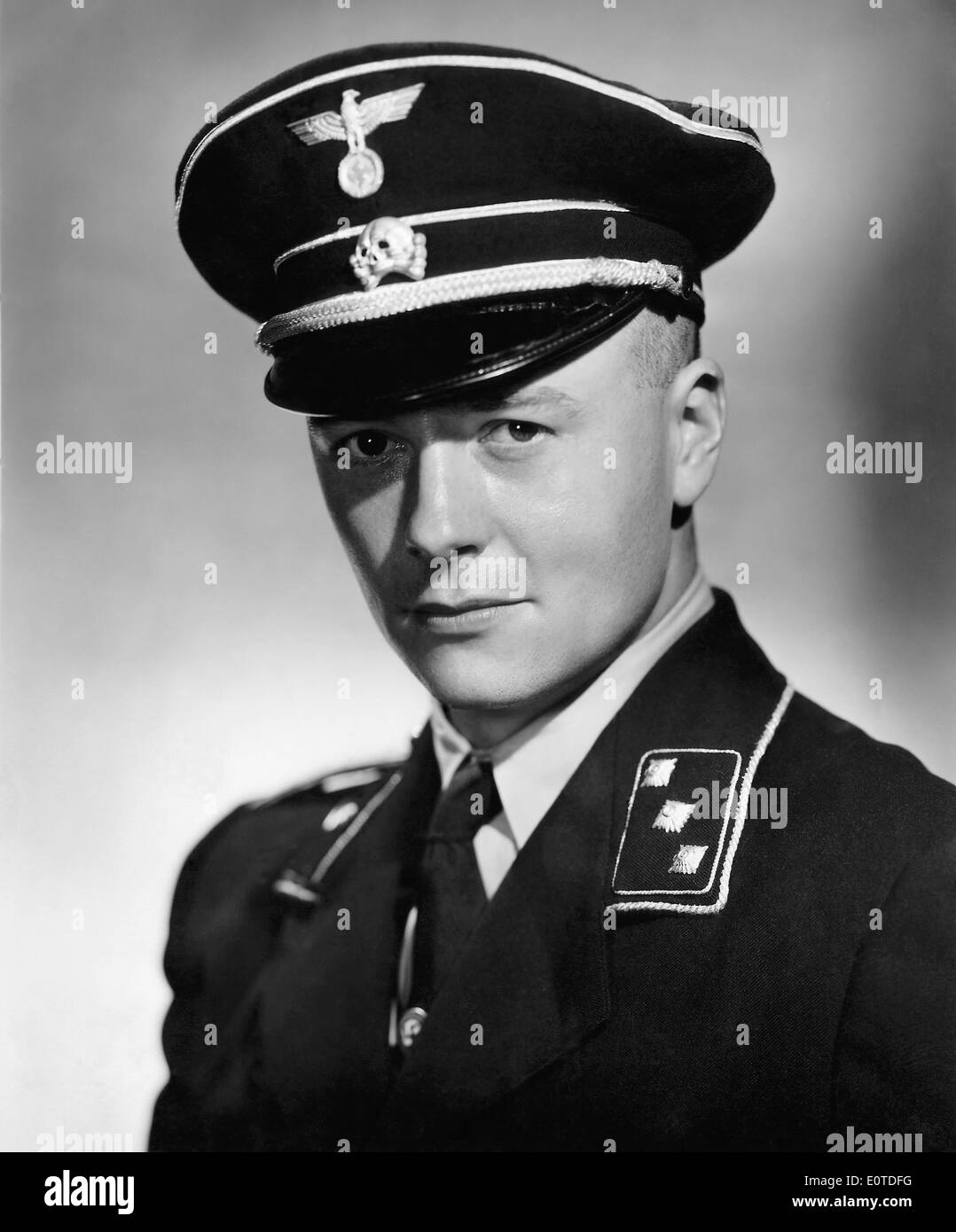 Tim Holt, Werbung Portrait, am Set des Films, "Hitlers Kinder", 1943 Stockfoto