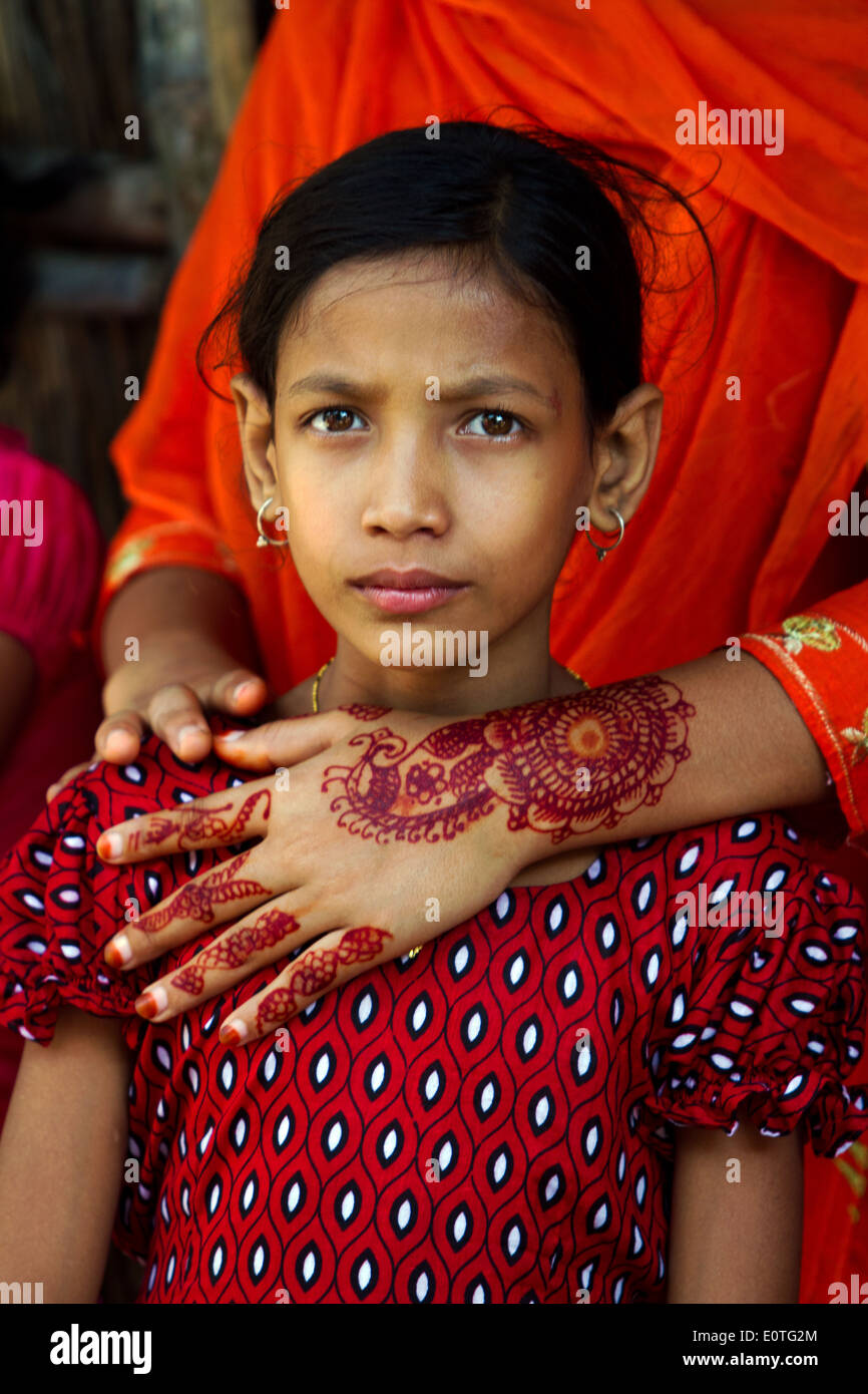 Porträt eines jungen Mädchens in Dhaka Bangladesch Stockfoto