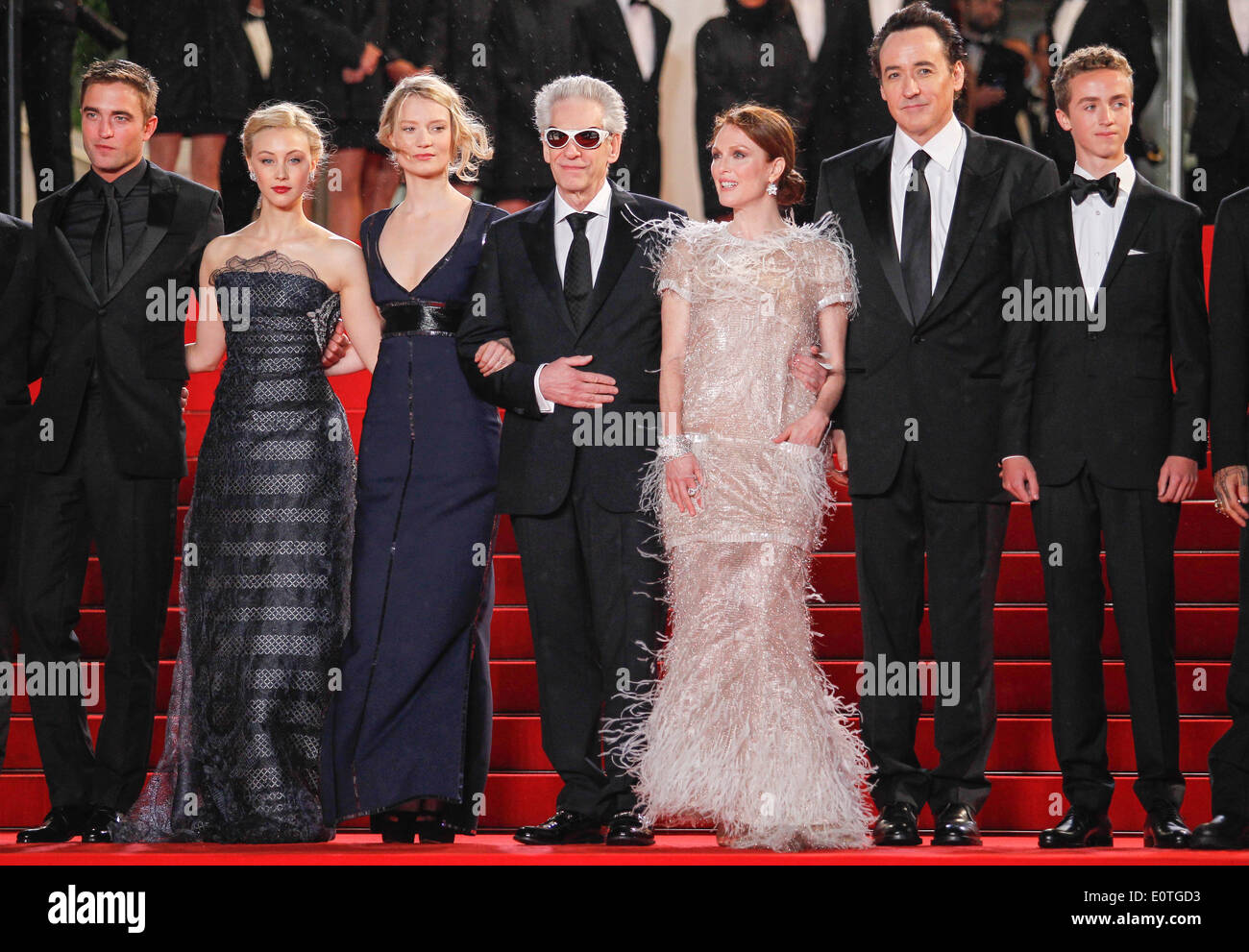 ROBERT PATTINSON SARAH GADON MIA WASIKOWSKA DAVID CRONENBERG JULIANNE MOORE JOHN CUSACK. KARTEN ZU DEN STERNEN. UA. 67. Stockfoto