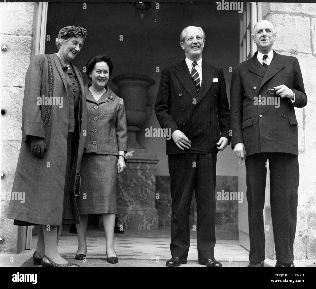 Harold Macmillan besucht Präsident Charles de Gaulle Stockfoto