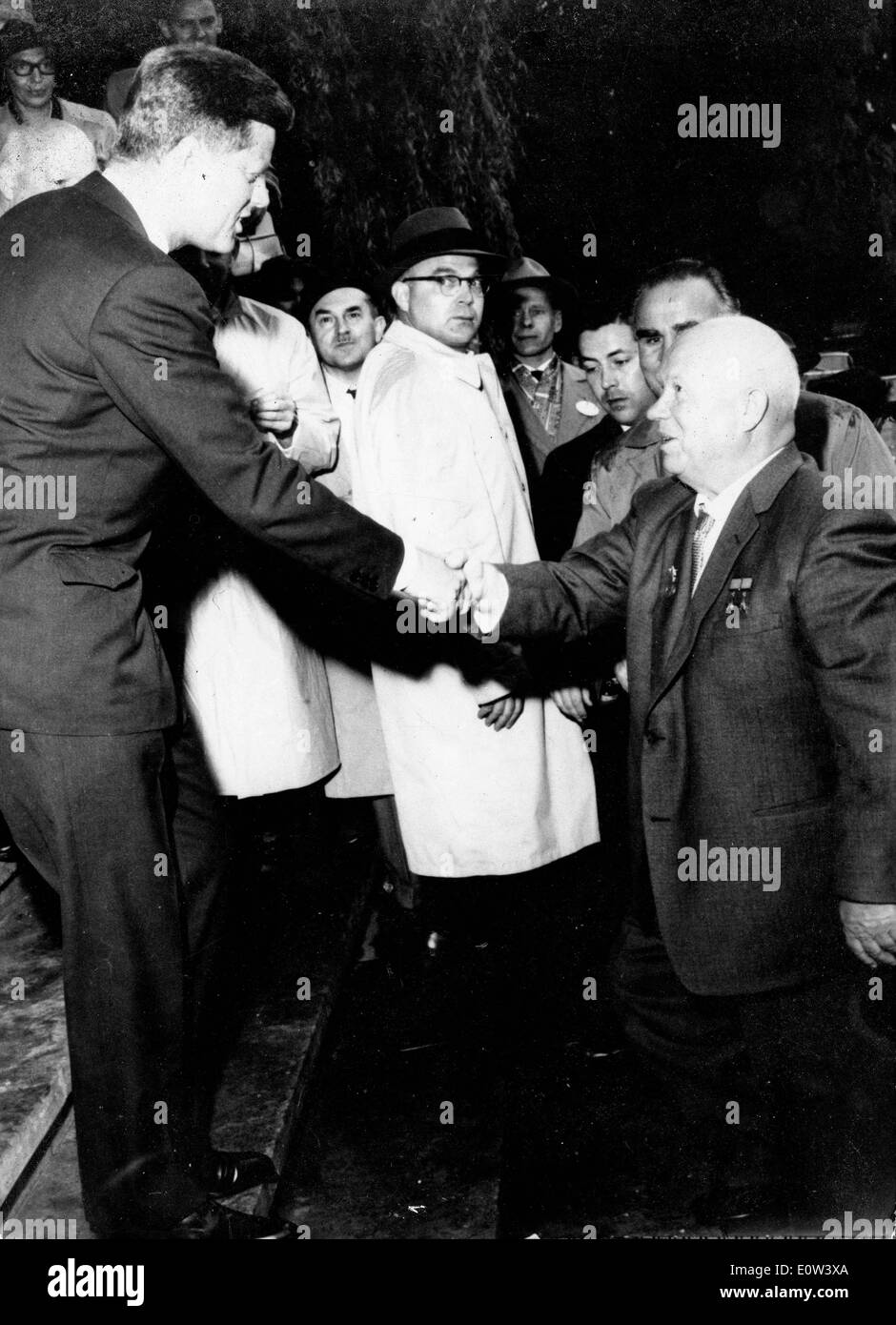 Nikita Khrushchev trifft Präsident Kennedy in Wien Stockfoto