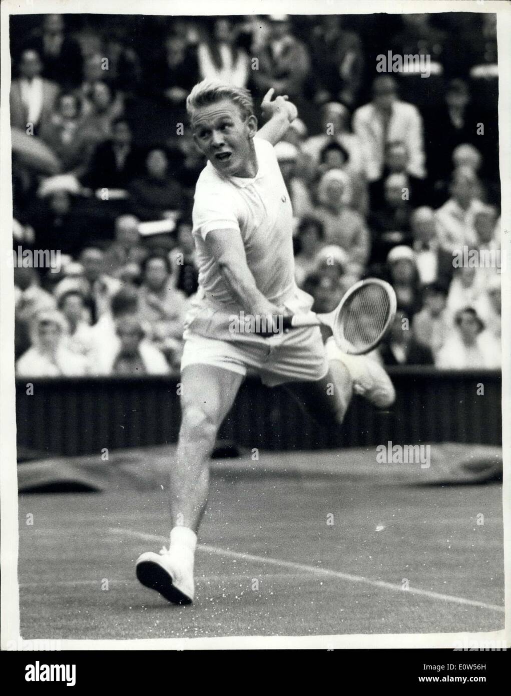 26. Juni 1961 - erster Tag der Wimbledon Championships - Herren Einzel - Laver Australien gegen Lejus U.S.S.R.. Foto zeigt T. Stockfoto