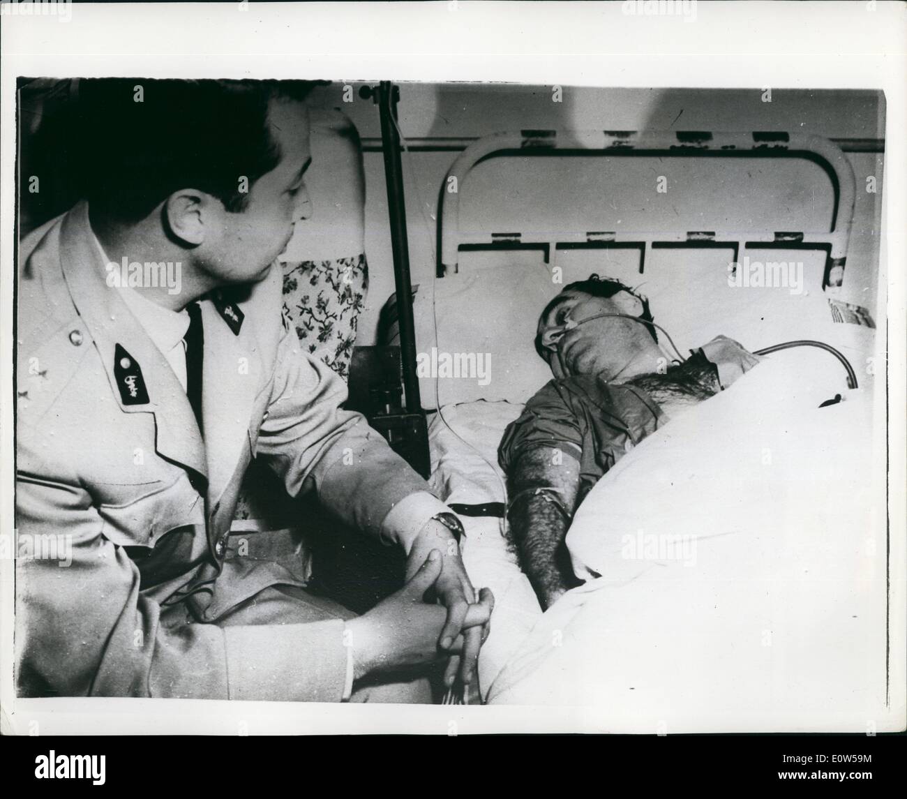 Sept. 09, 1961 - Menderes erhängt in der Türkei: Ex-Premirer Adran Menderes, eines der vielen ehemaligen Türkei Regierung Mitglieder zu verurteilen in Istambul, wurde hingerichtet es gestern einen Tag später als Origially geplant. Das hà ¤ ngen Menderes verschoben wurde-, die sehr krank war-war gut genug, um zu Fuß zum Schafott. Das Foto zeigt Menderes auf seinem Krankenhausbett in Istambul liegen, während er vom Gericht zum Tode verurteilt wird. Stockfoto