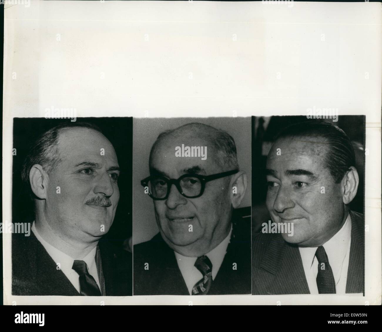 Sept. 09, 1961 - ehemaliger Führer der Türkei - zum Tode Menderes - Bayer und Zorlu: die Ergebnisse des Sondergerichtshofs sitzen auf Yassiada Island, Türkei-auf den Spuren der türkischen Führung-heute bekannt gemacht wurden. Der ehemalige Präsident Celal Bayer (77); ehemaliger Ministerpräsident Herr Menderes und ehemaliger Außenminister Herrn Zorlu gehörten die dreizehn ehemaligen türkischen Führer wurden verurteilt, um für "Verletzung der türkischen Verfassung '' dis. Die Trails begann im Oktober letzten Jahres 14.,- und Gericht Essen her 220 Tagen und Haaren 1068 Zeugen Stockfoto