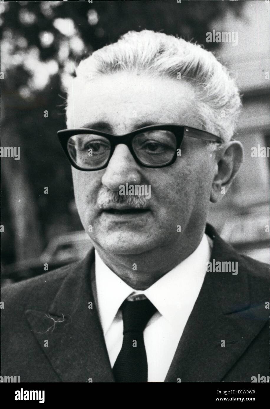 4. April 1962 - Giovanni Leone, 63, Christina Demokrat. Der ehemalige Präsident des Hauses der Abgeordneten und Premierminister. Im Stockfoto