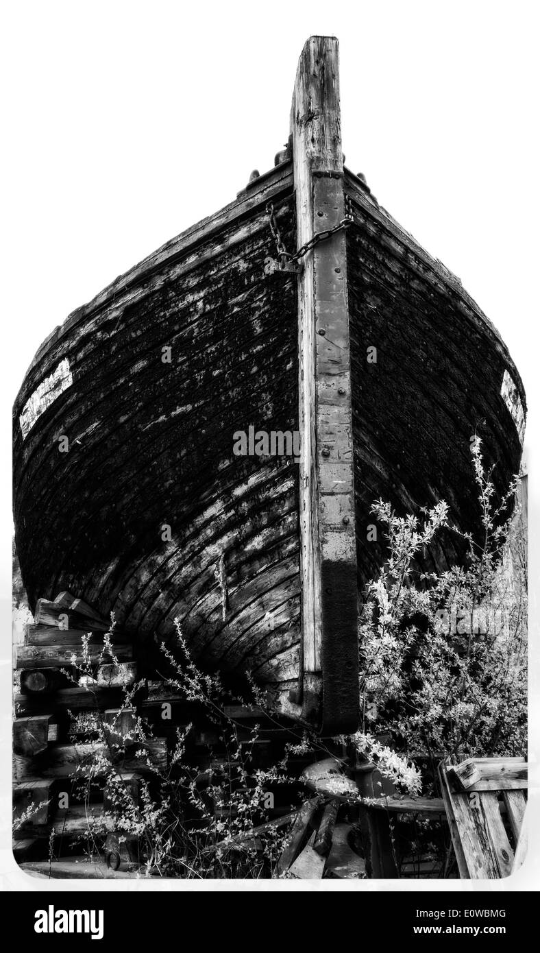 Alten zerfallen Holzboot auf der Werft. Stockfoto