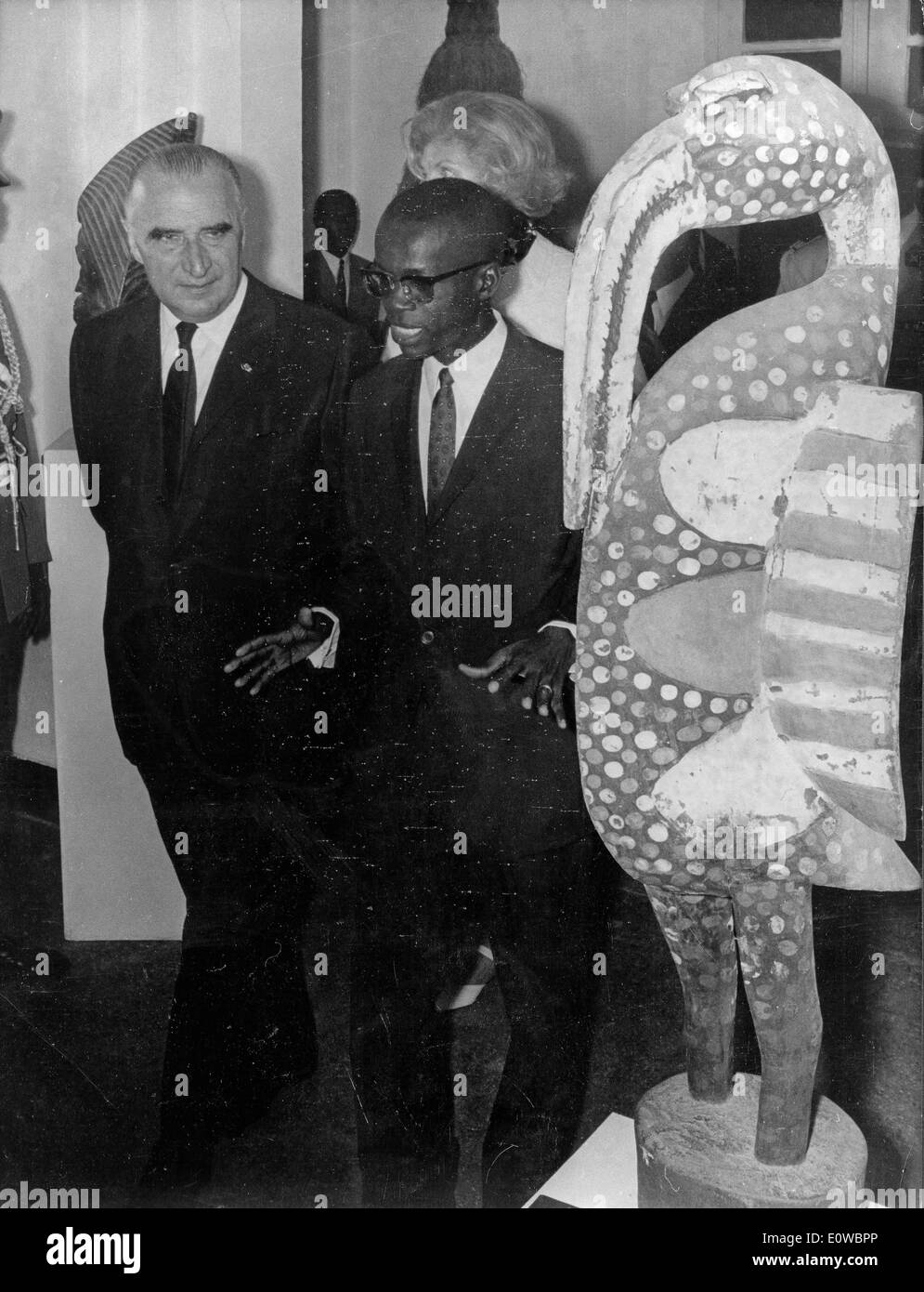 Georges Pompidou besucht Museum für afrikanische Kunst Stockfoto