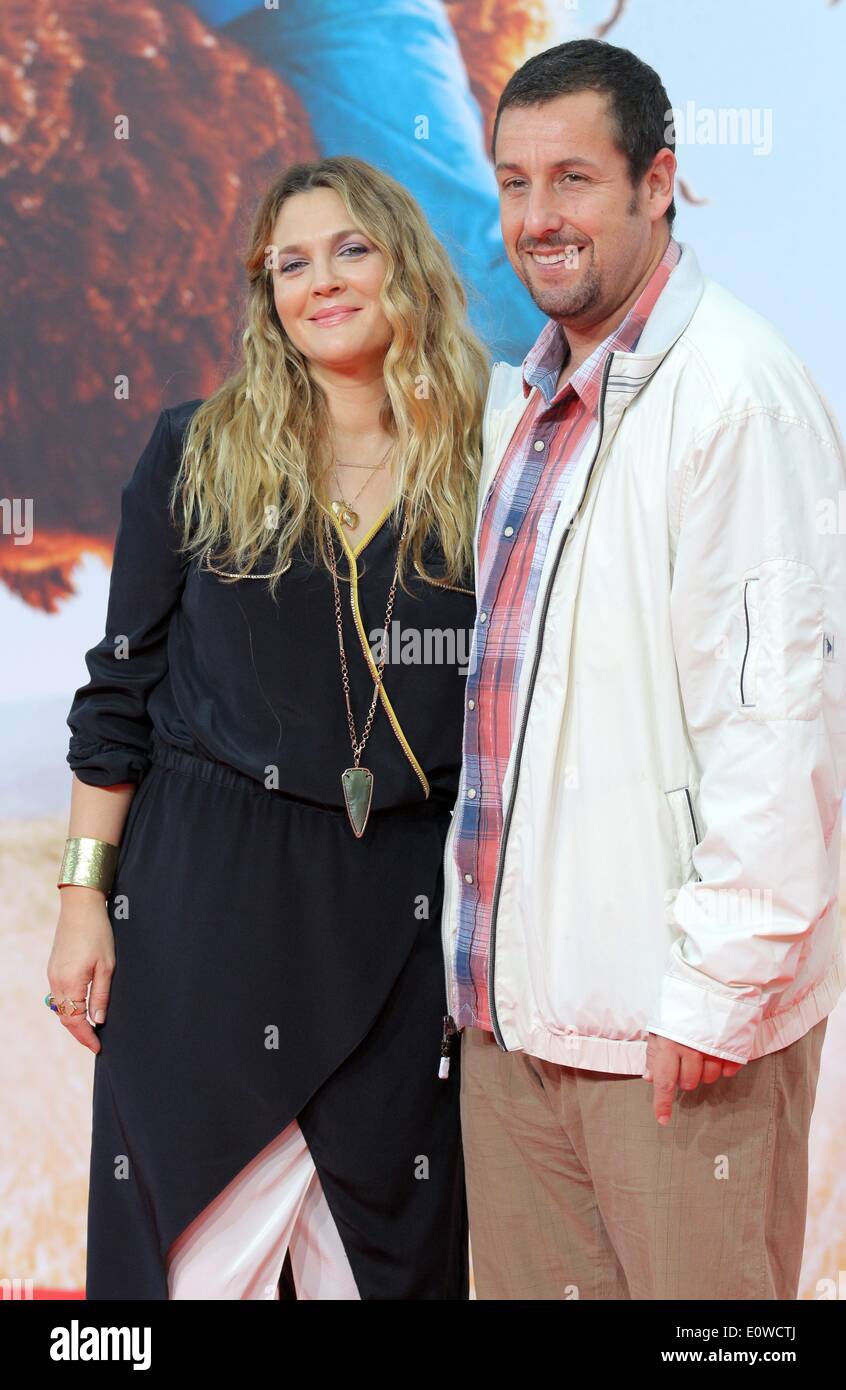 Drew Barrymore und Adam Sandler kümmern sich um die Premiere des Films "Blended" im Cinestar am Potsdamer Platz auf Montag, 19. Mai 2014 in Berlin, Deutschland. / Picture alliance Stockfoto