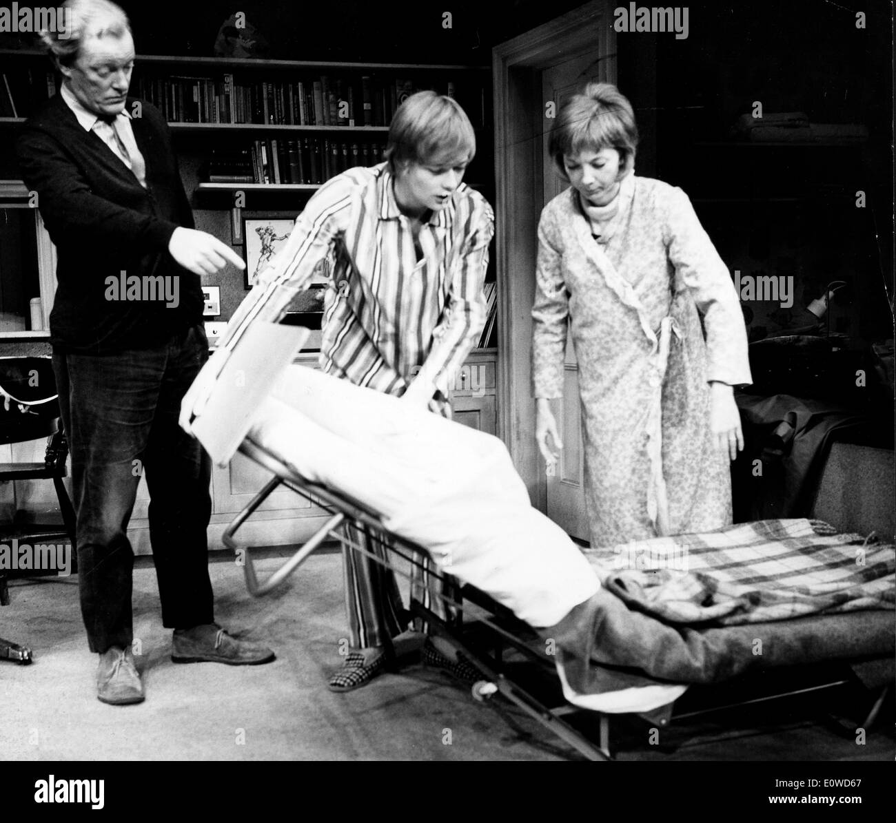 Schauspieler Jeremy Kemp in einer Szene aus einer show Stockfoto